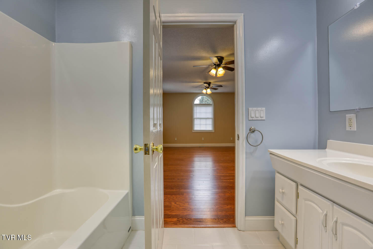 166 Clarksdale Circle Property Photo 70