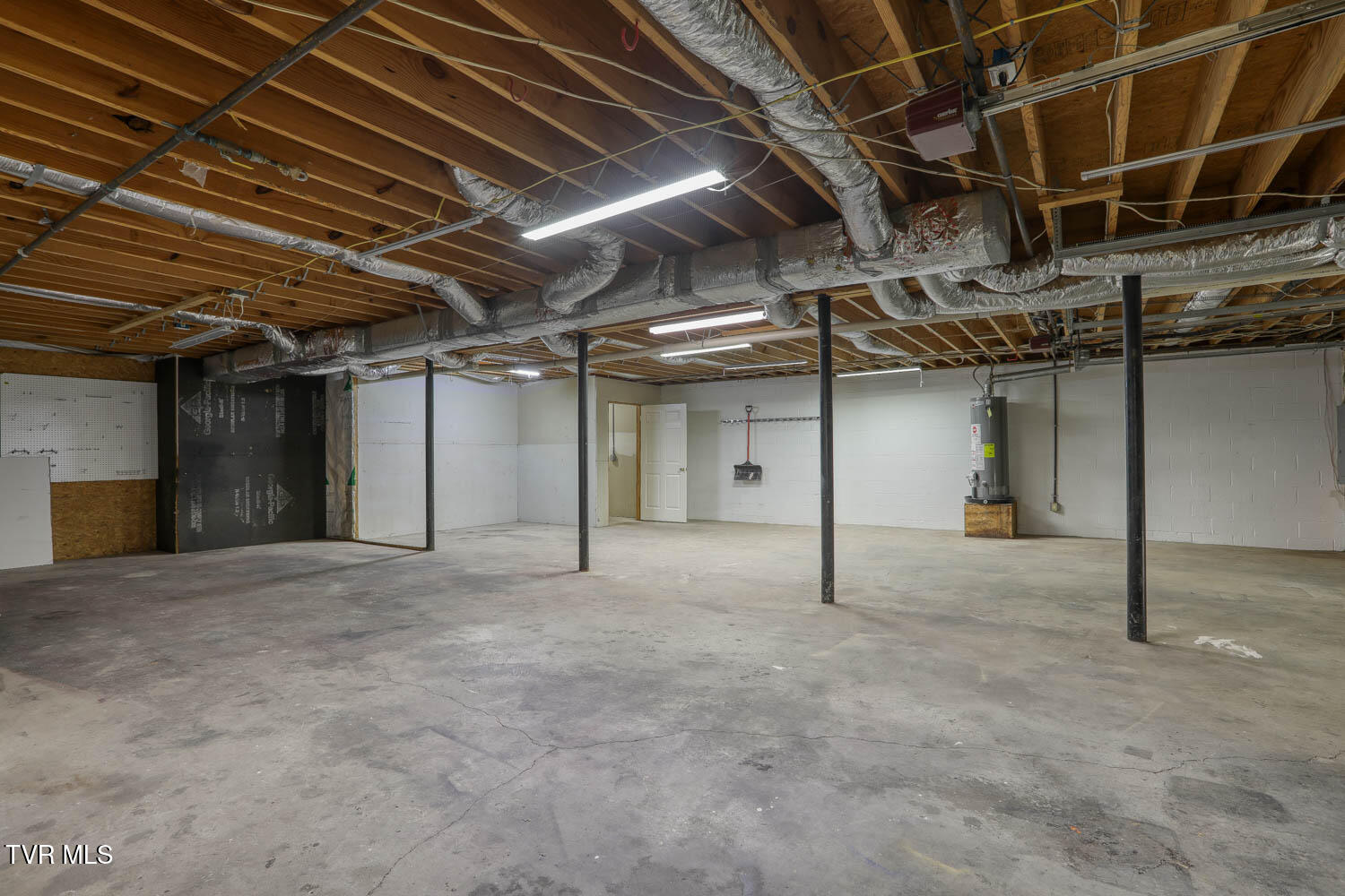 166 Clarksdale Circle Property Photo 101