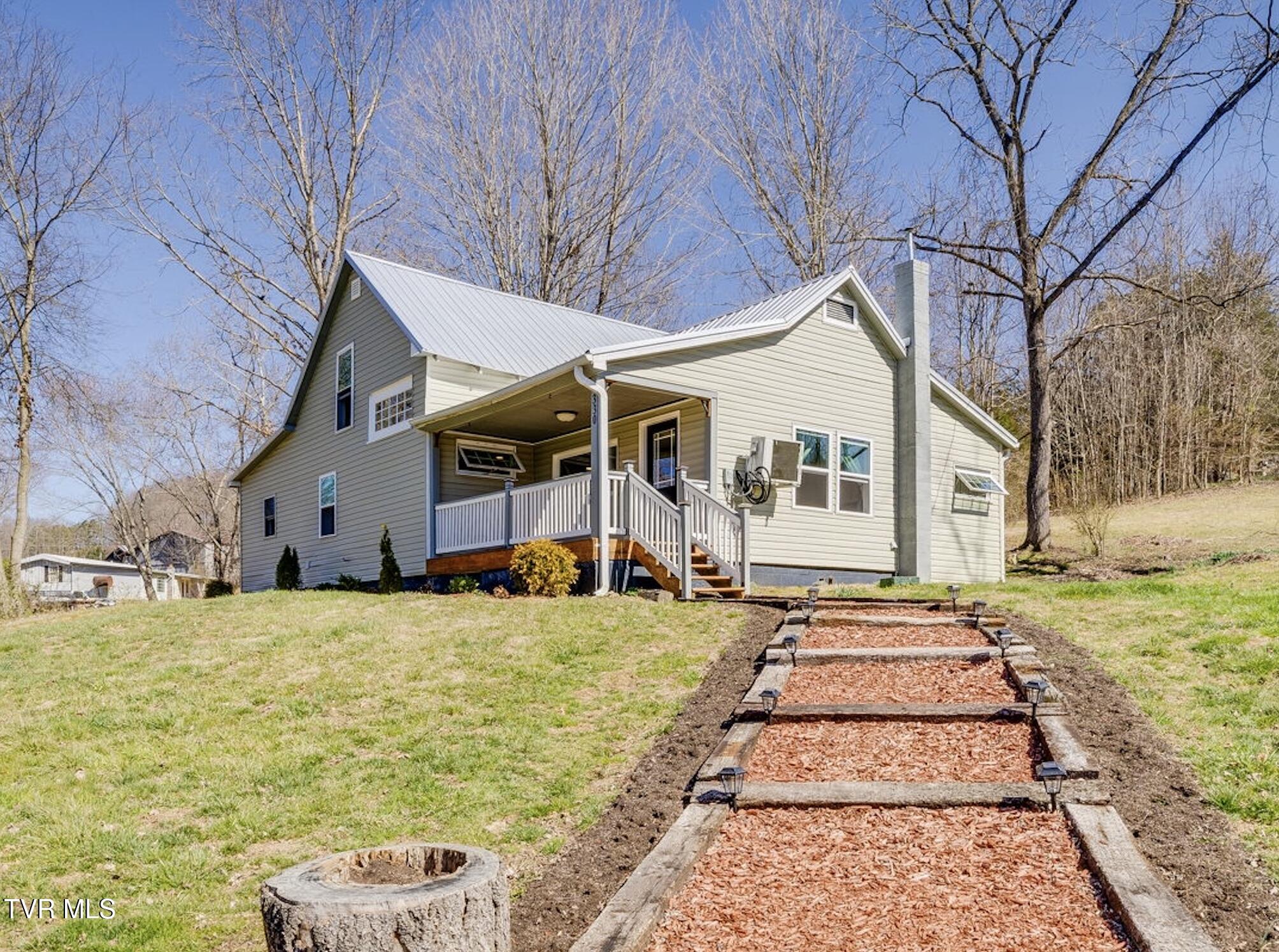 330 Robertson Road Property Photo 1