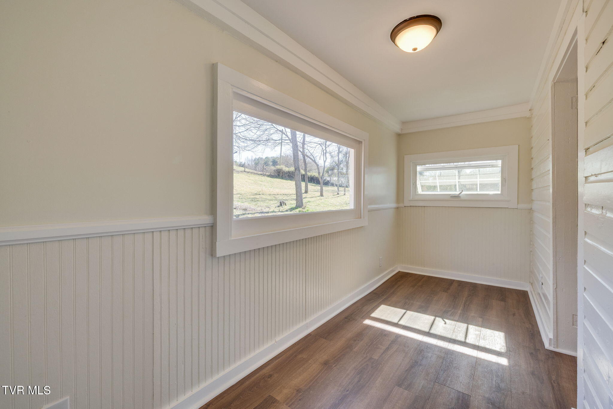 330 Robertson Road Property Photo 11