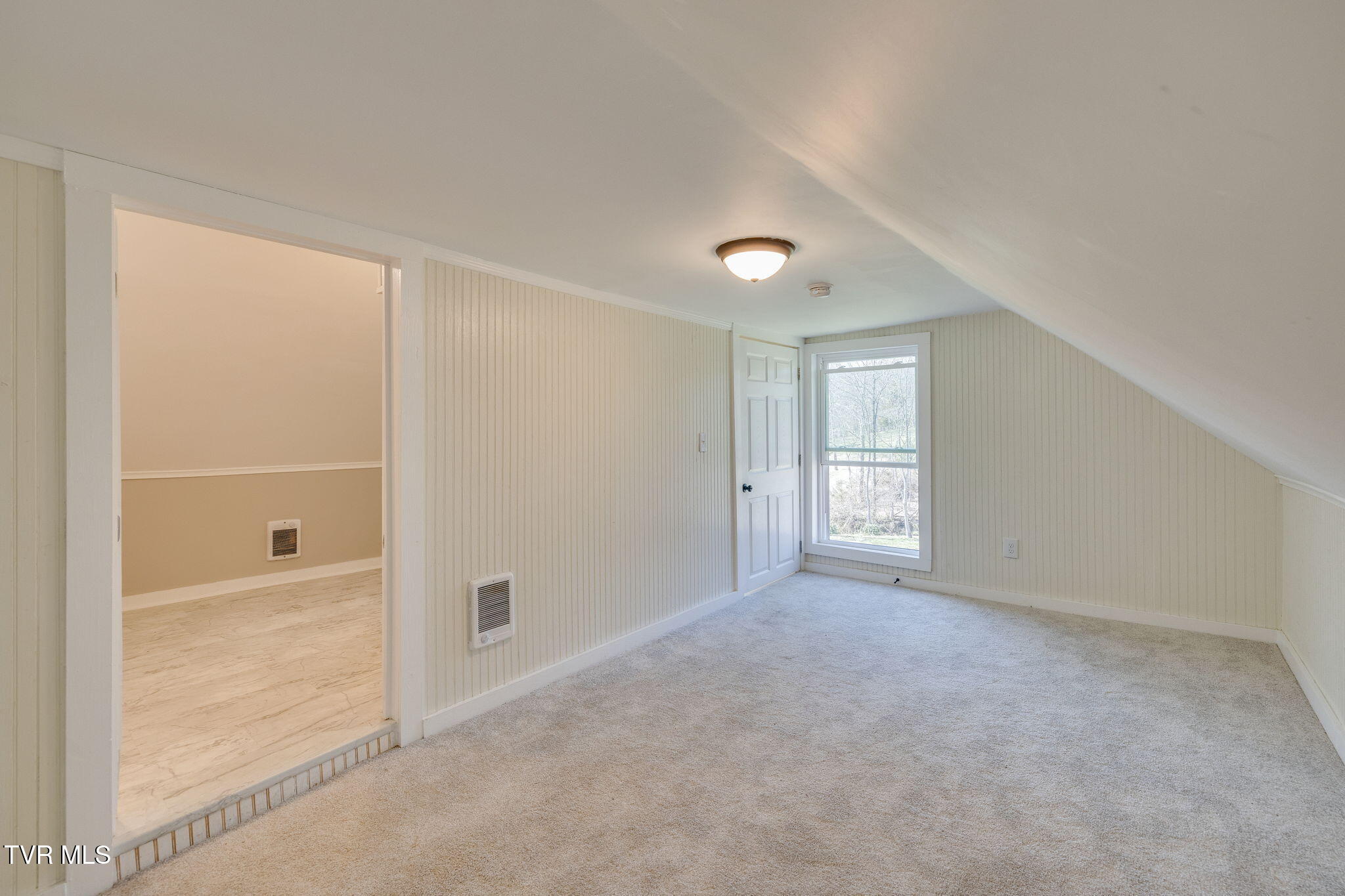 330 Robertson Road Property Photo 23