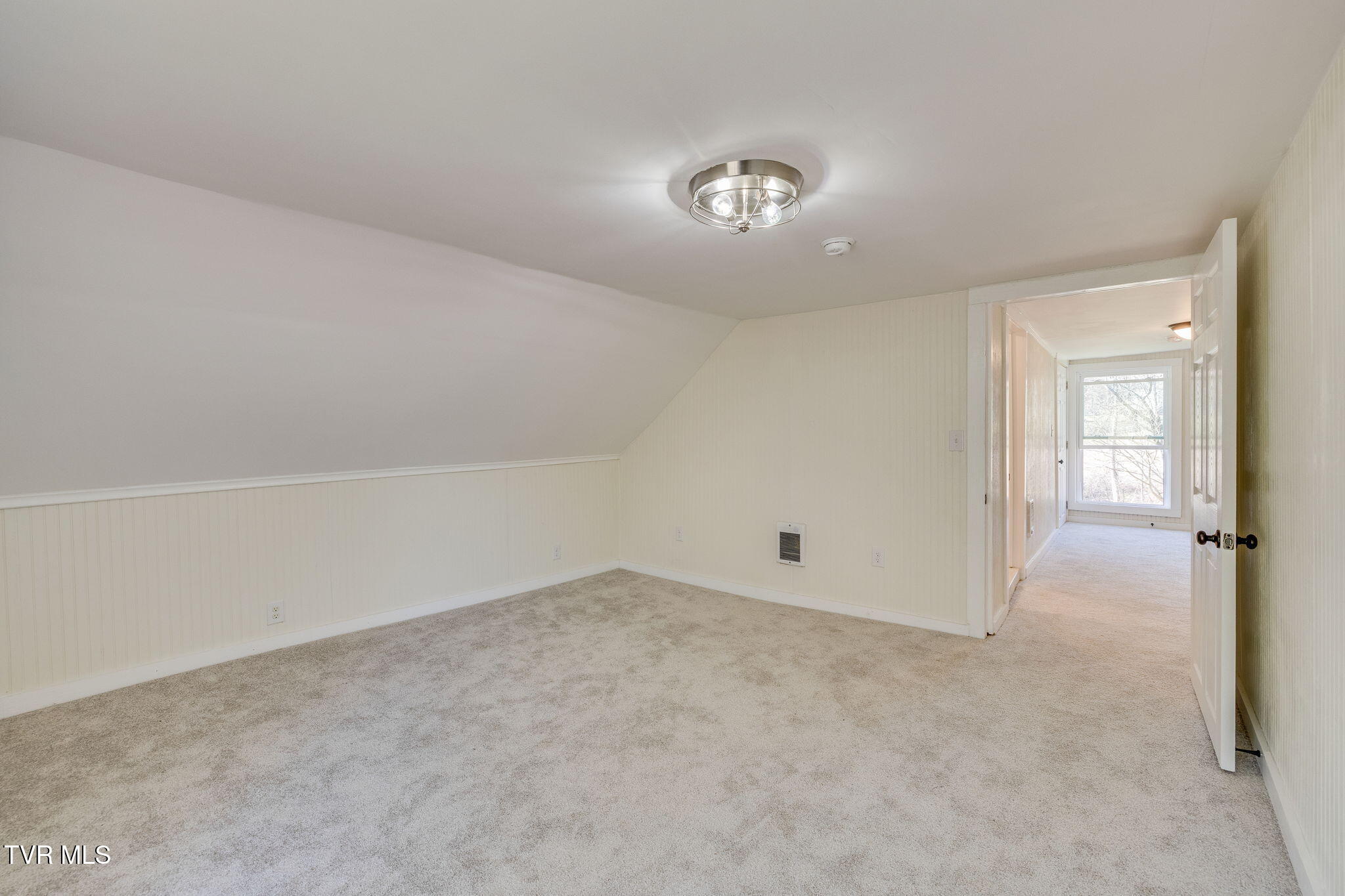 330 Robertson Road Property Photo 27