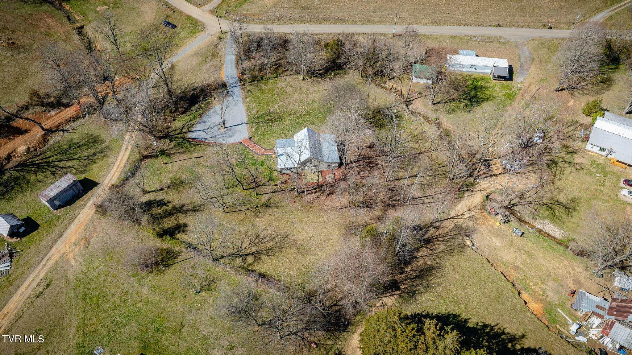 330 Robertson Road Property Photo 35