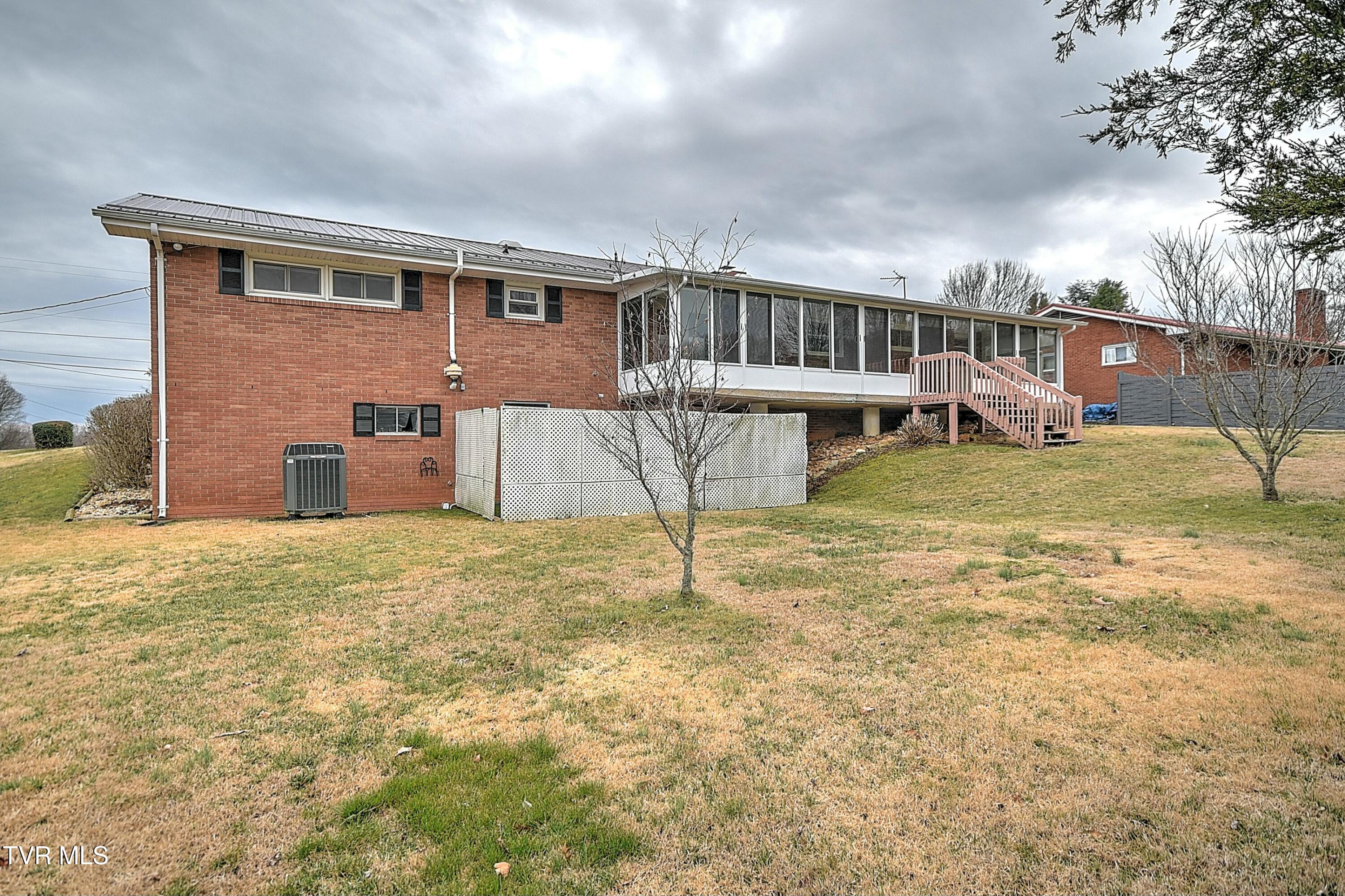 205 Norwood Drive Property Photo 38