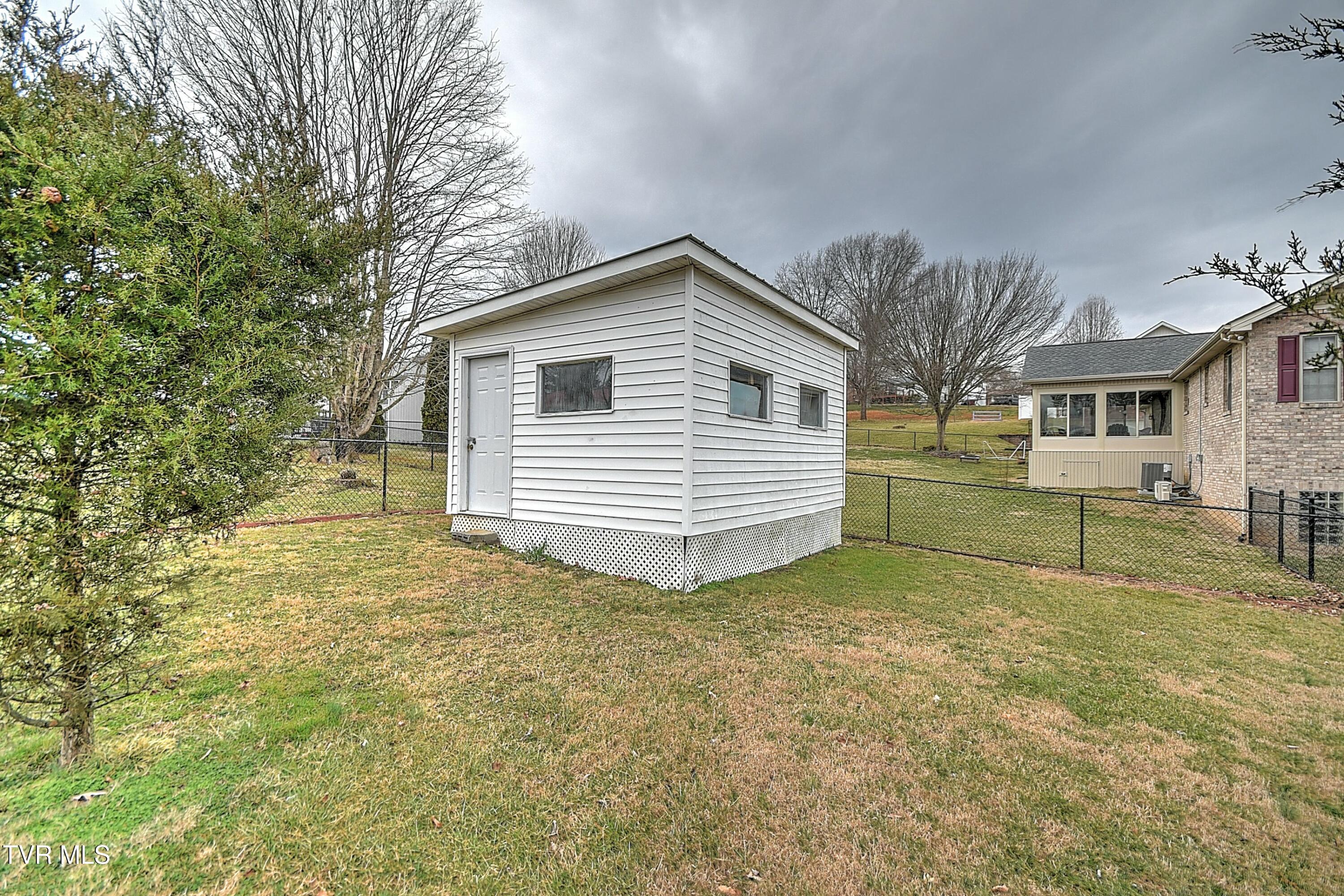 205 Norwood Drive Property Photo 43