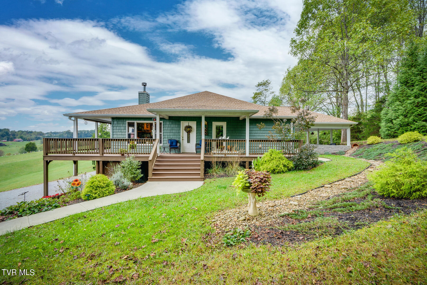 146 Rock House Road Property Photo