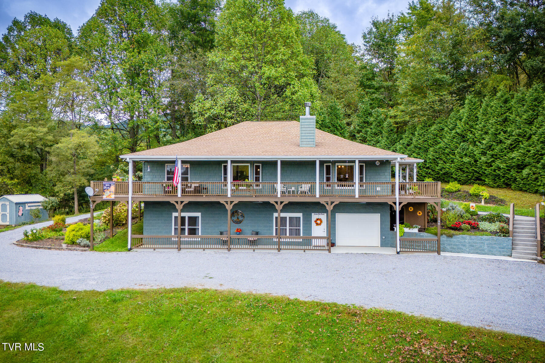 146 Rock House Road Property Photo 4