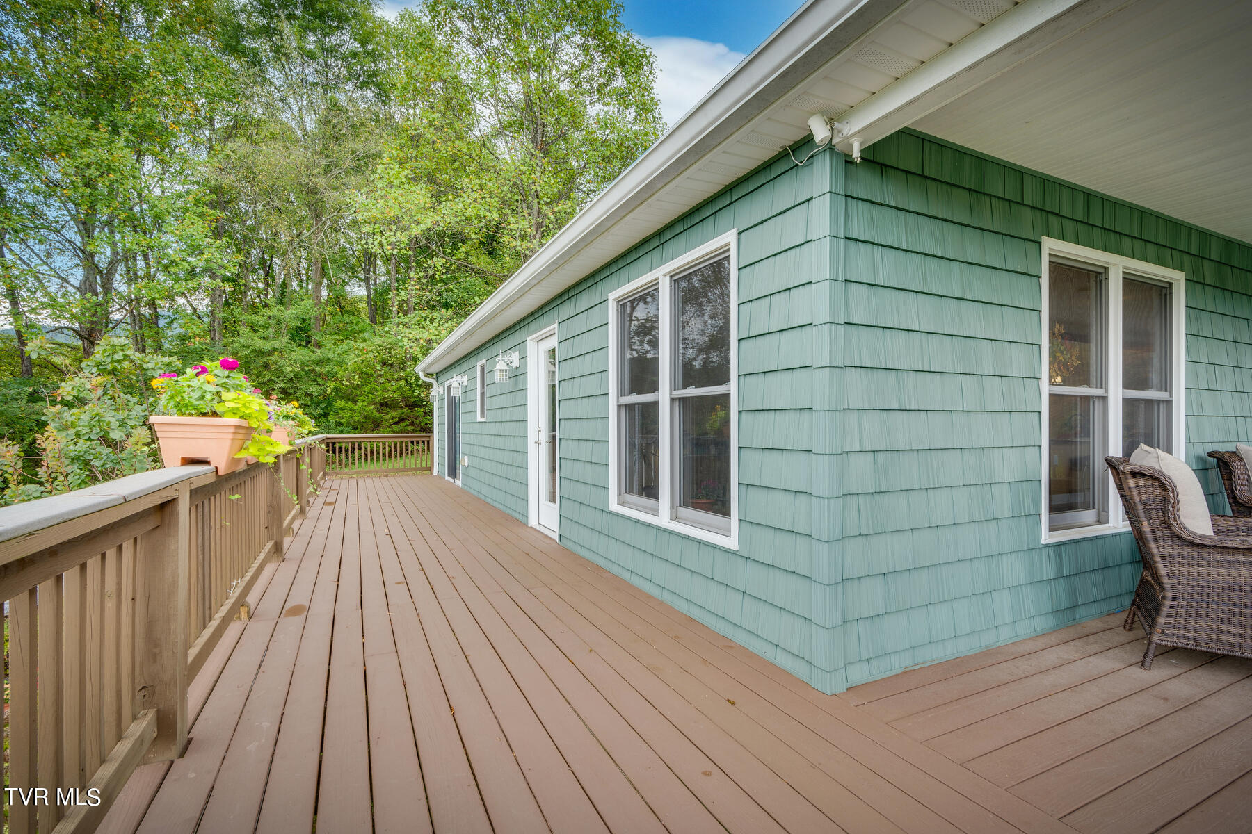 146 Rock House Road Property Photo 8