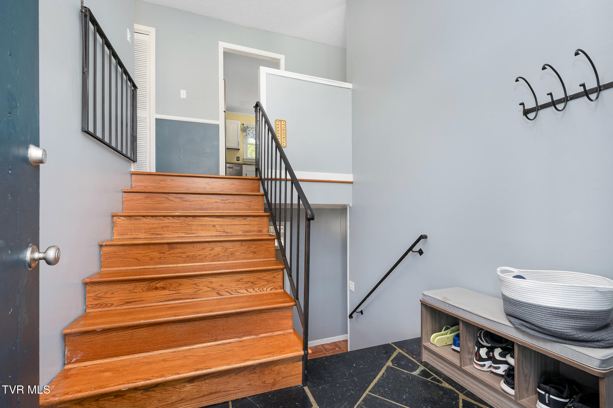 84 Stone Drive Property Photo 3