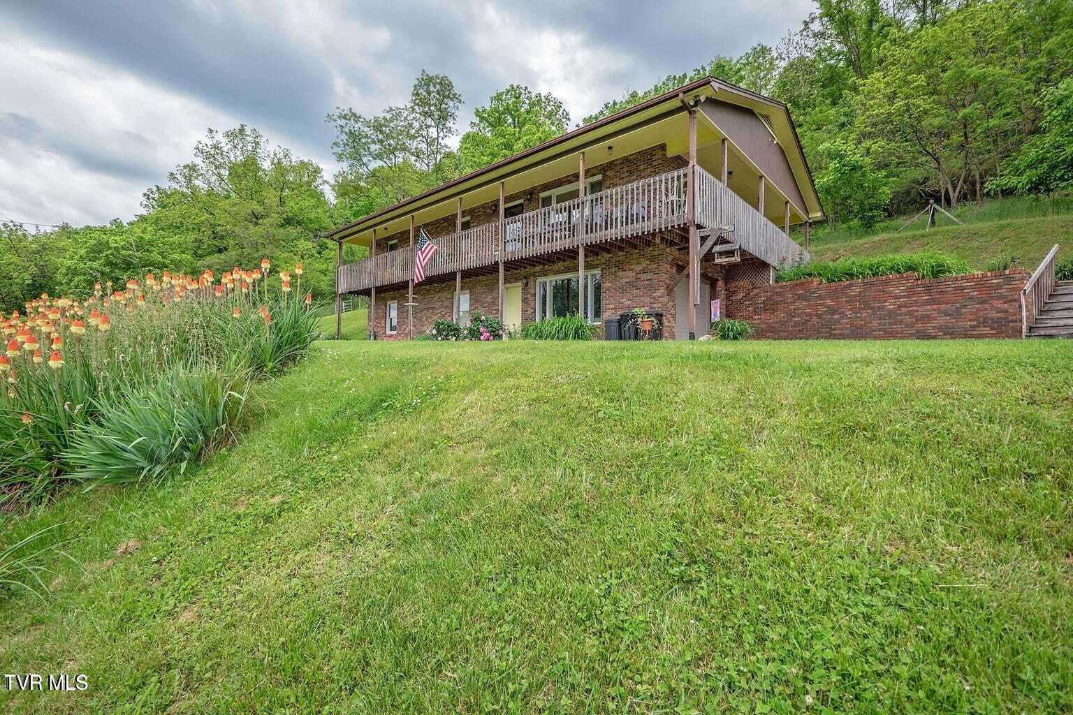 536 Big Elm Road Property Photo 2