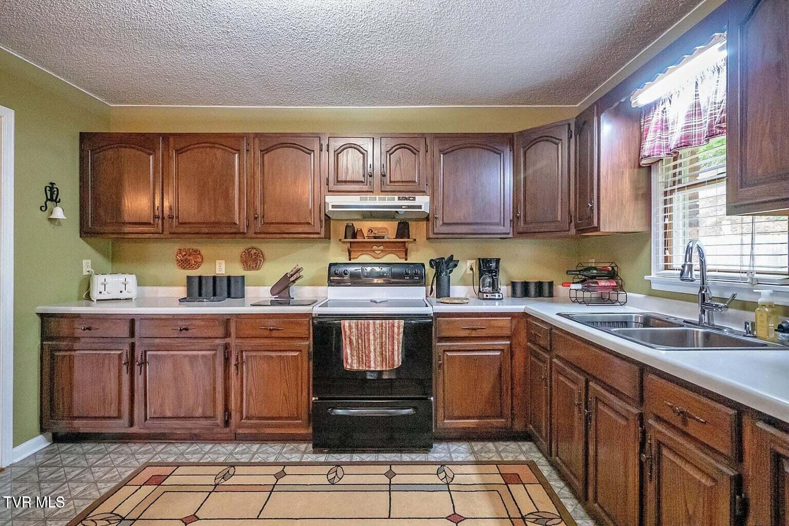 536 Big Elm Road Property Photo 34