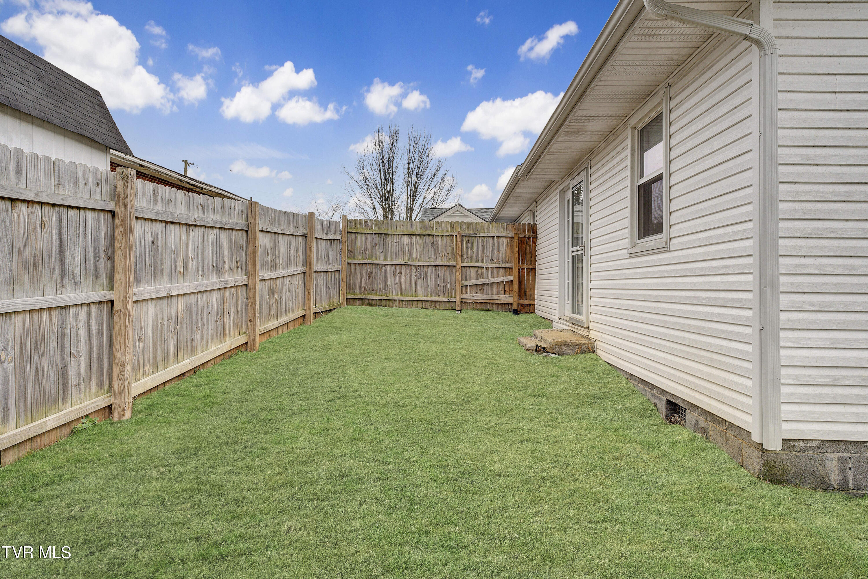 2104 Patton Street Property Photo 35