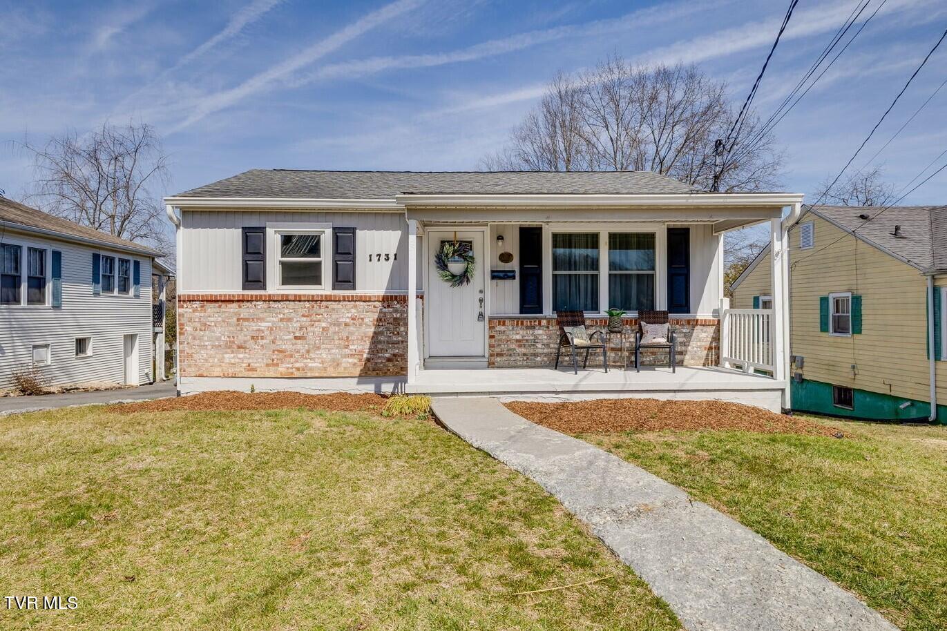 1731 Norway Street Property Photo