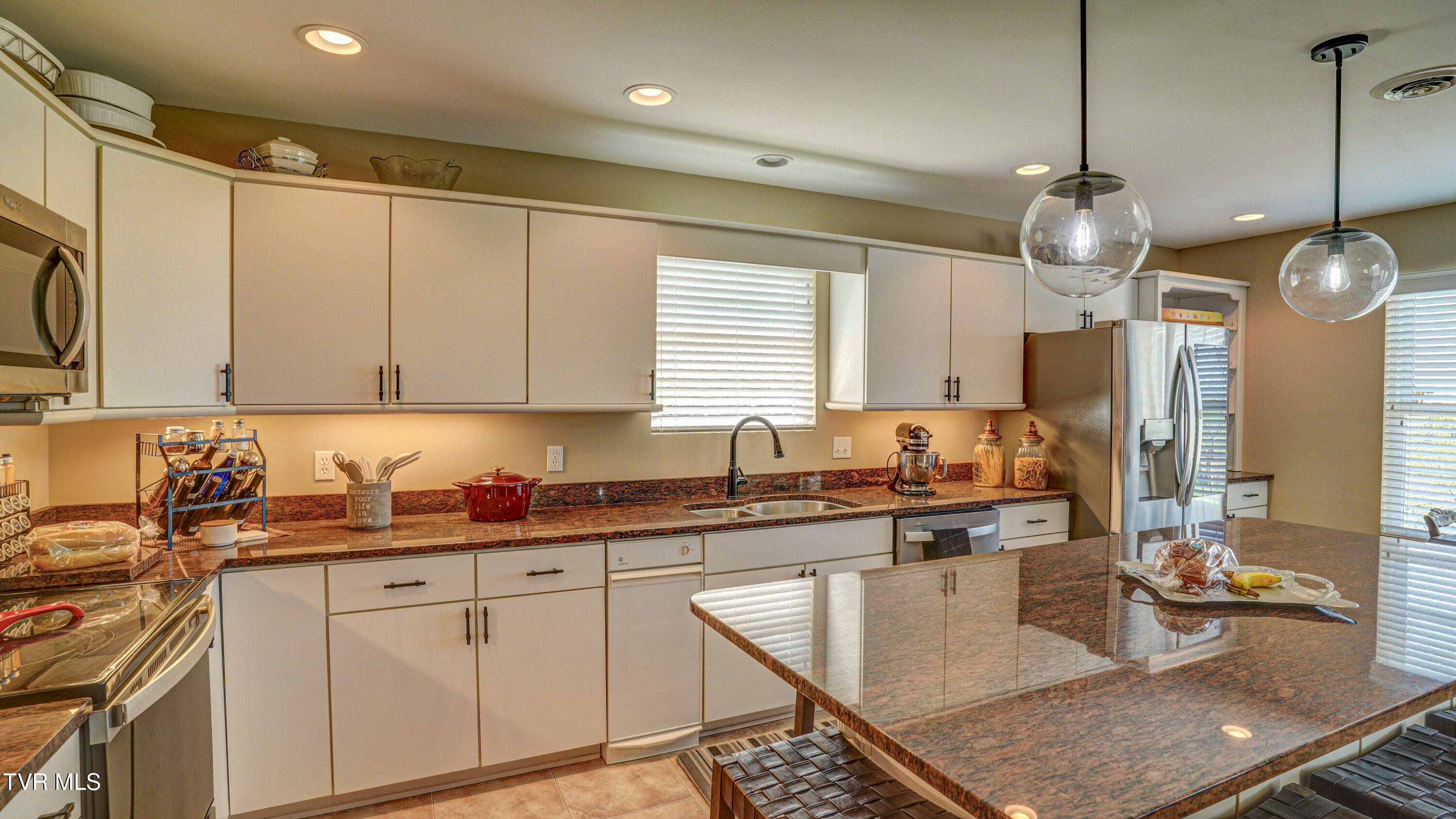 191 Apple Lake Drive Property Photo 22