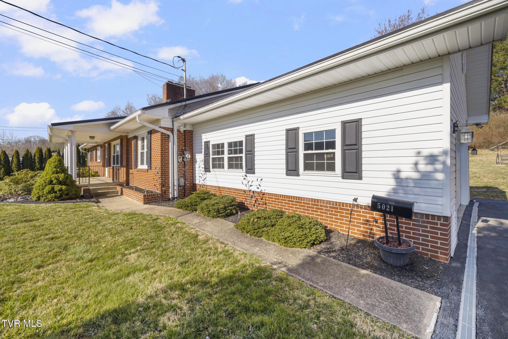5021 Unicoi Drive Drive Property Photo 4
