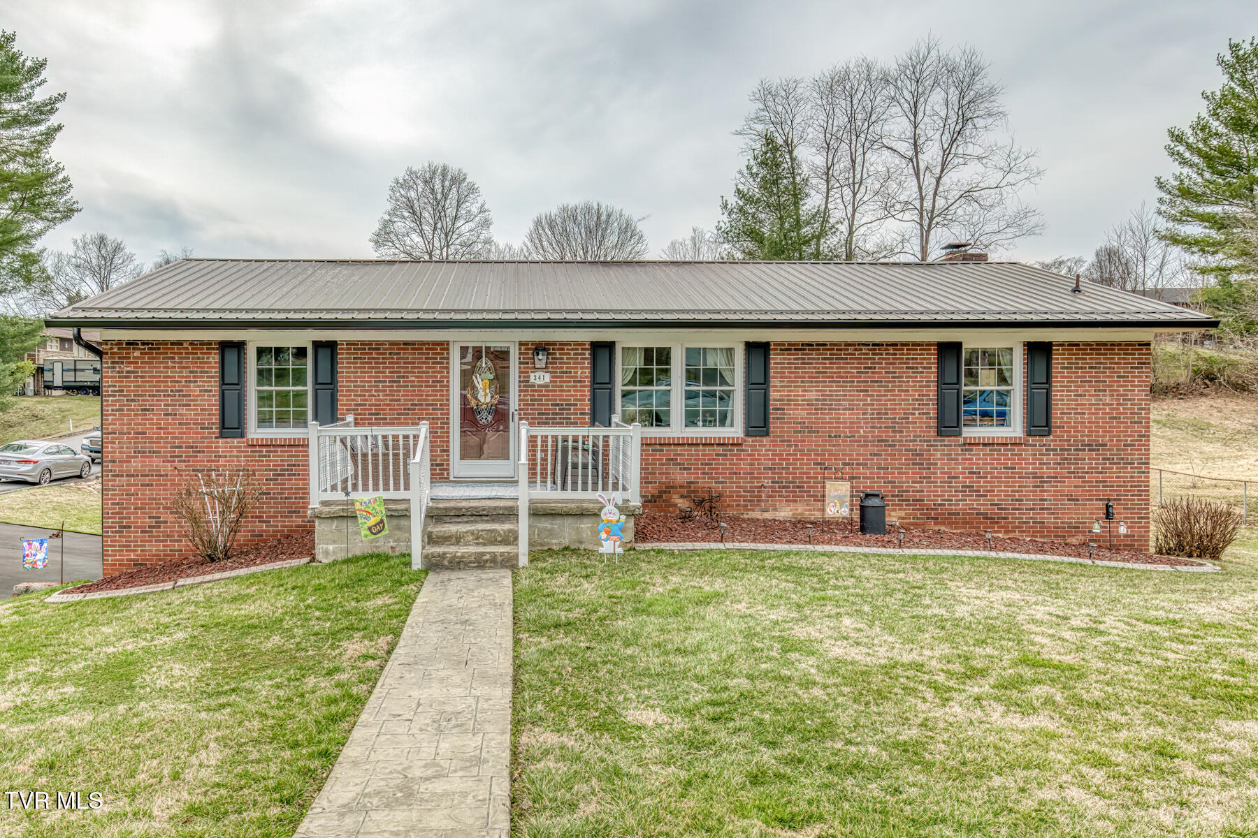 341 Carr Drive Property Photo