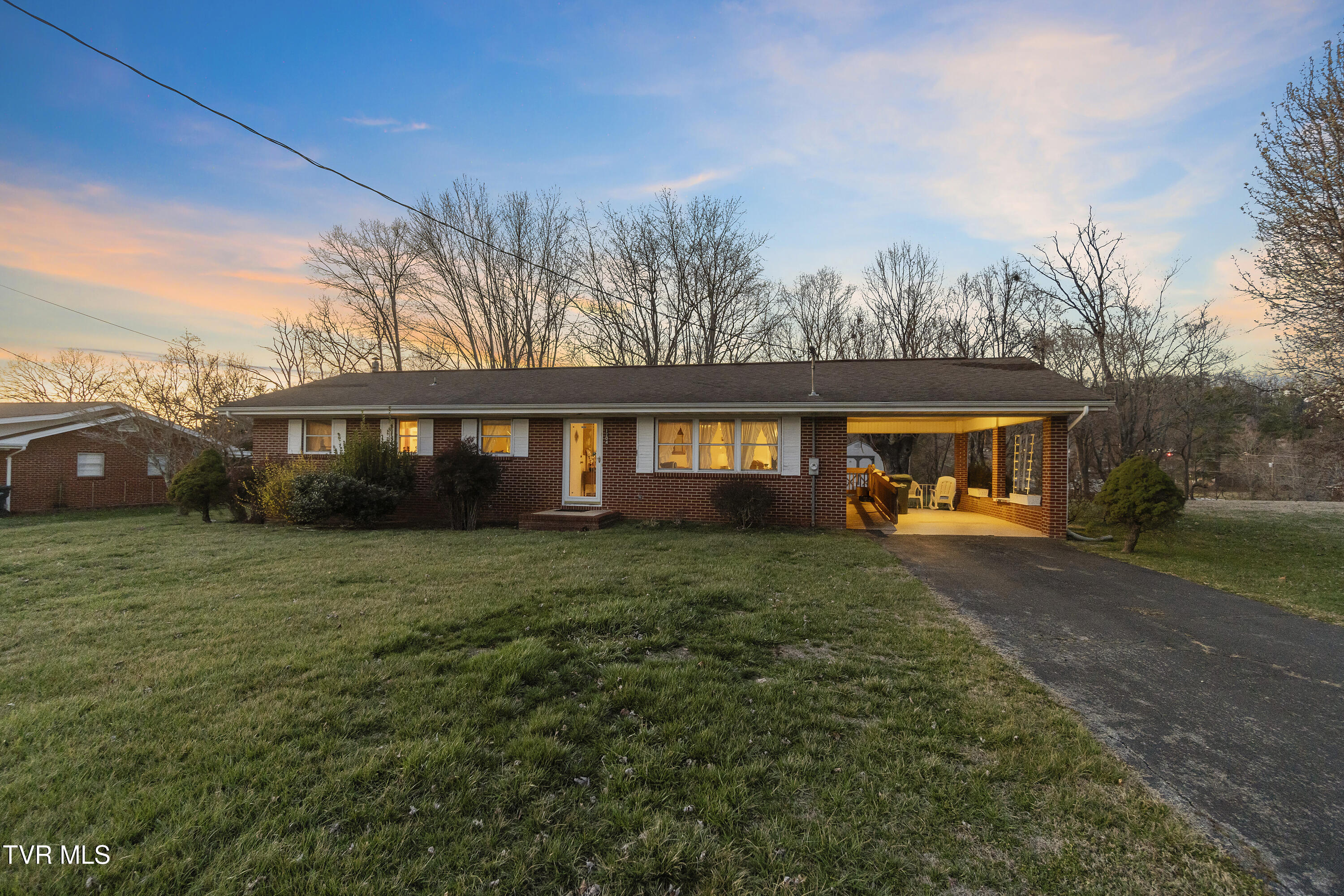 1204 Alice Street Property Photo