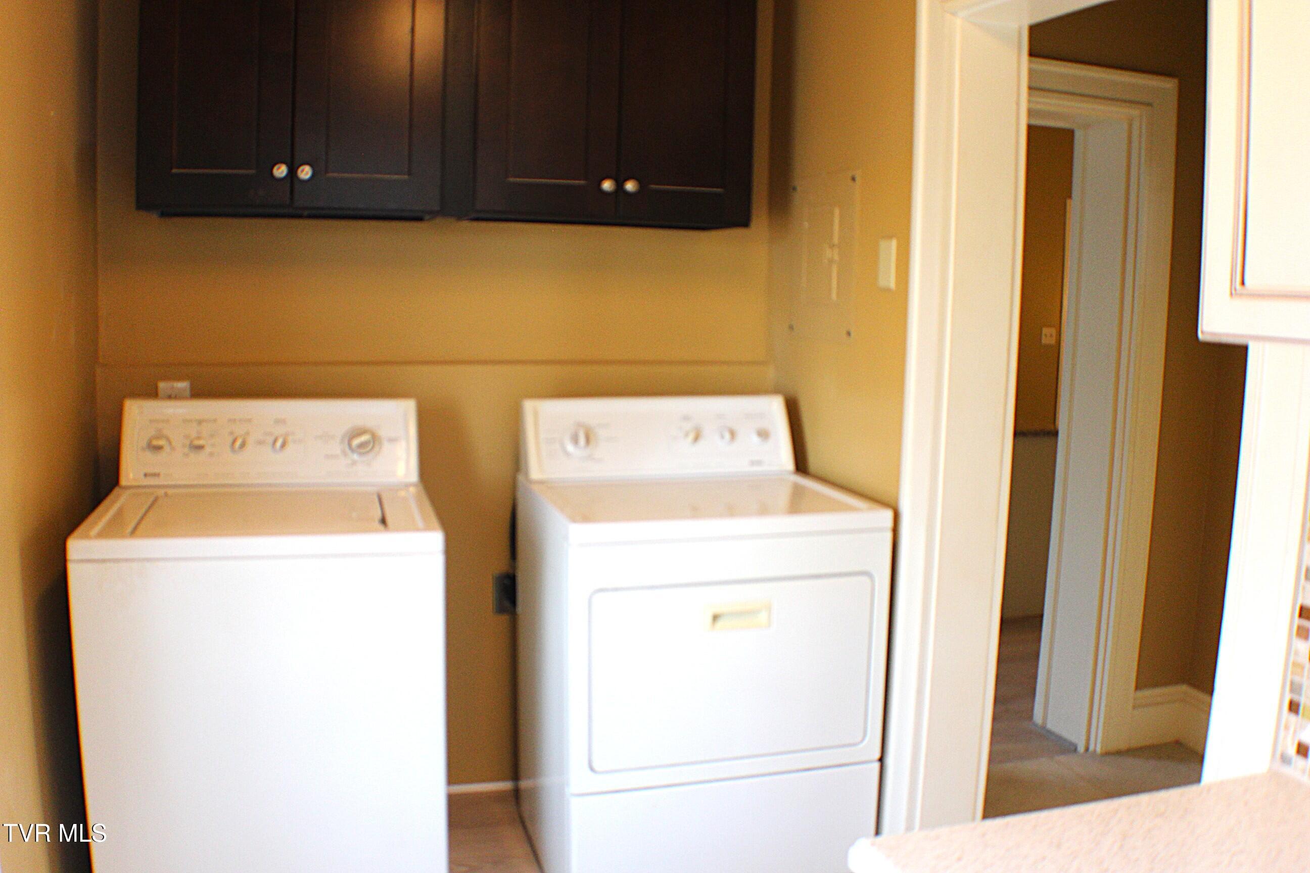 924 Maryland Avenue Property Photo 12