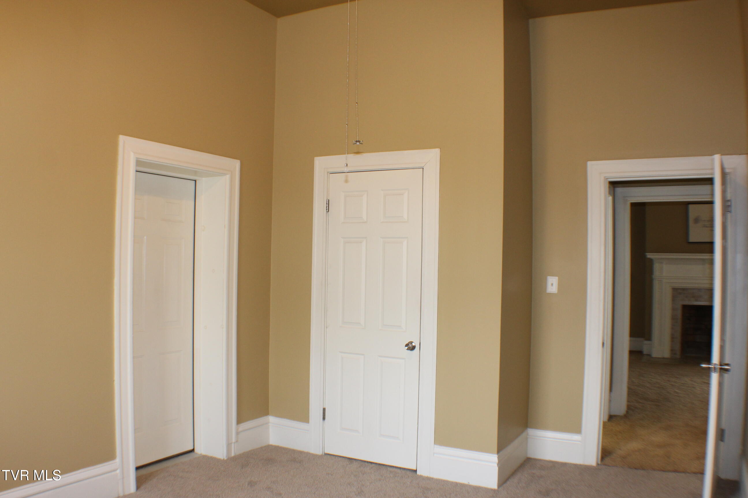 924 Maryland Avenue Property Photo 20
