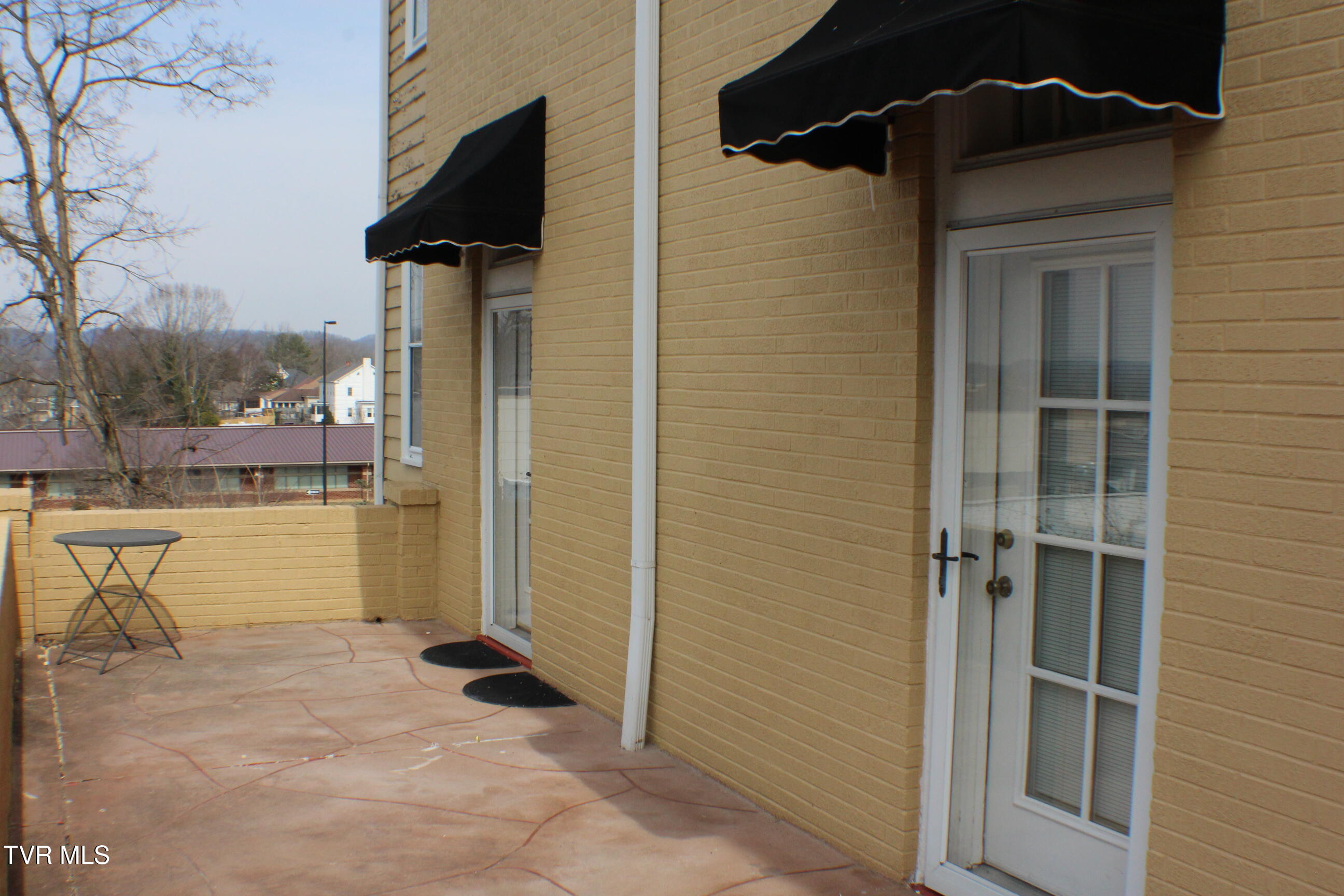 924 Maryland Avenue Property Photo 22