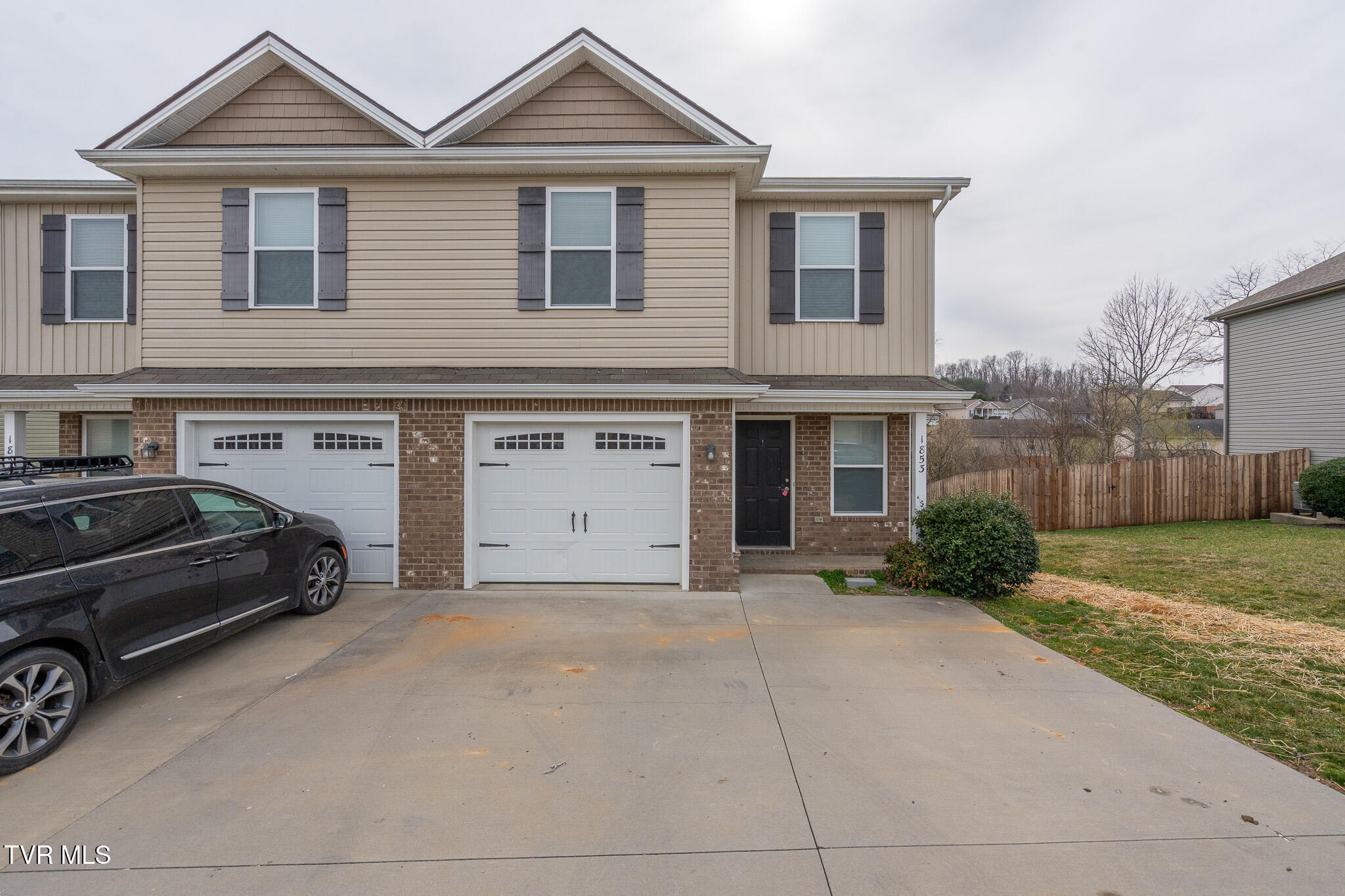 1853 Ida Sue Drive Property Photo