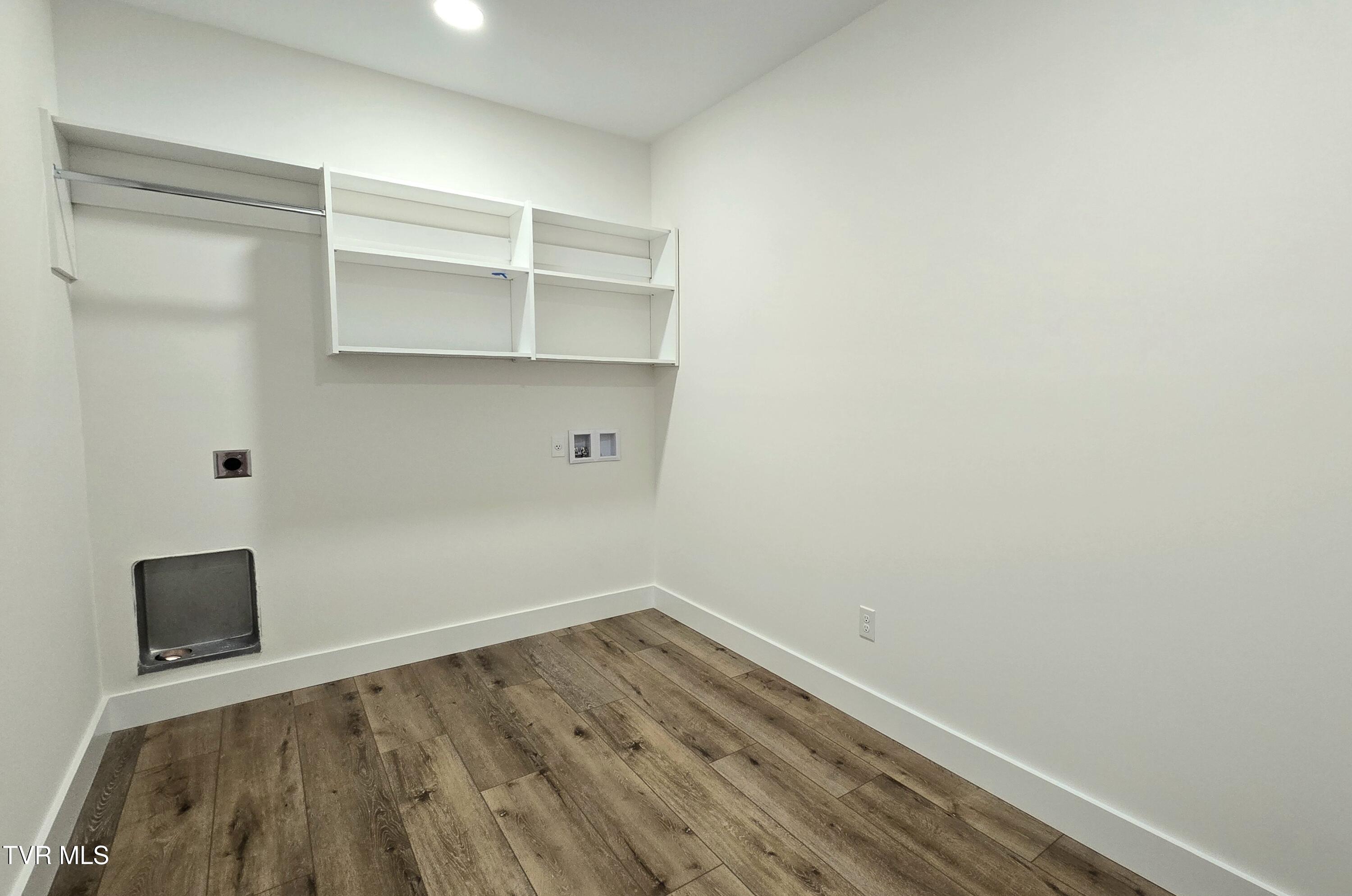 403 Walnut Street Property Photo 31