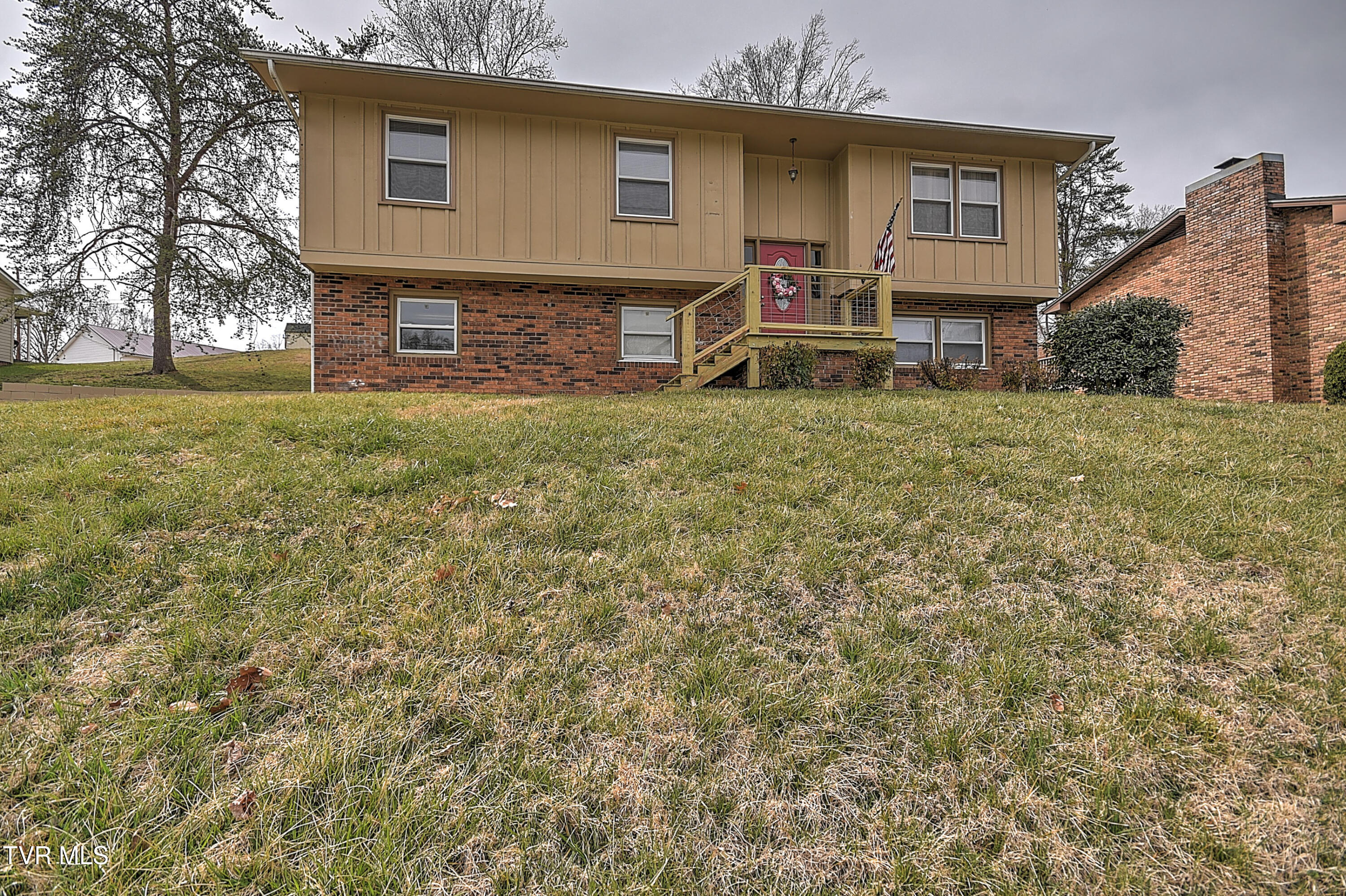 2109 Pinebrook Drive Property Photo