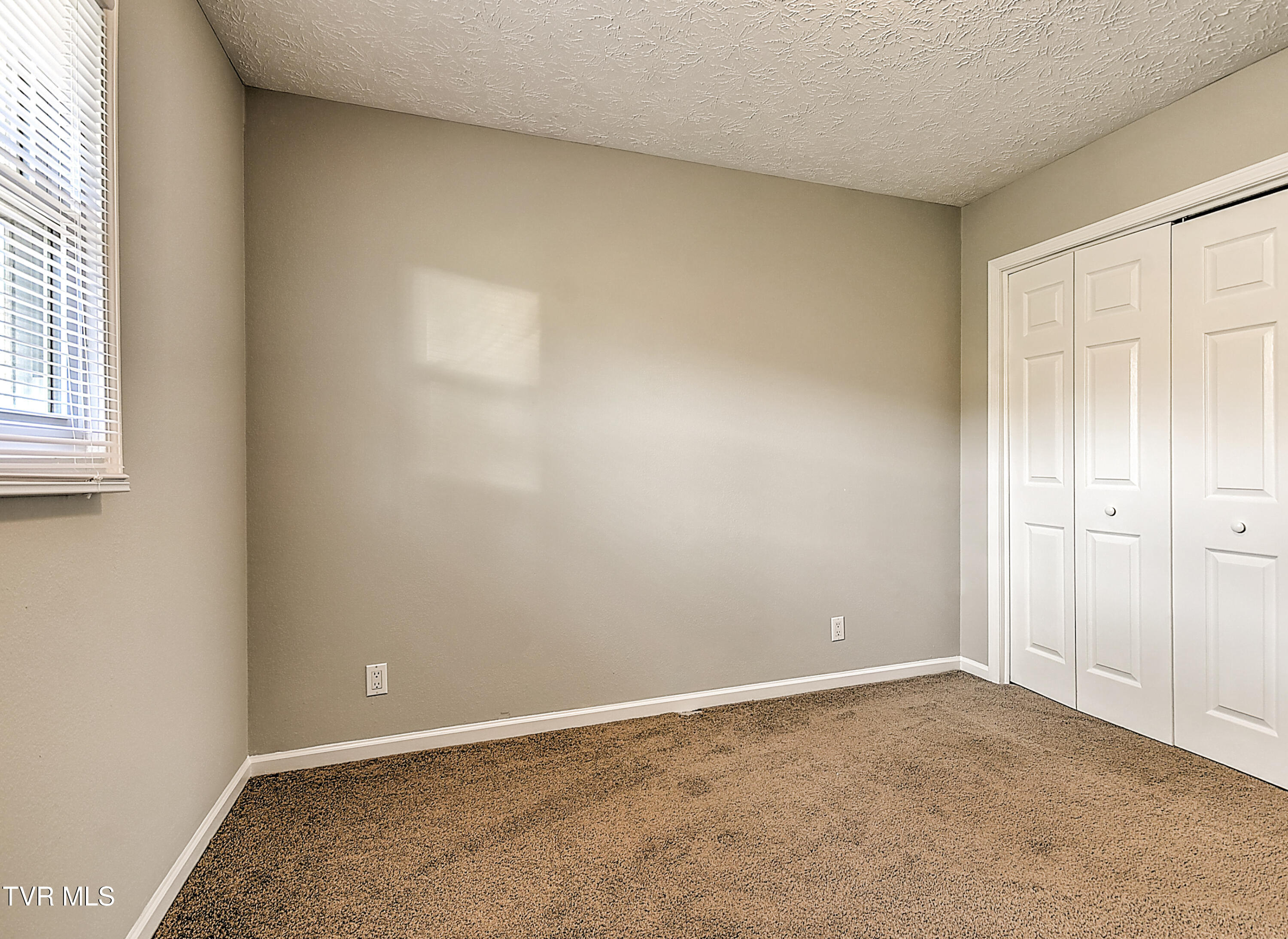 2109 Pinebrook Drive Property Photo 20
