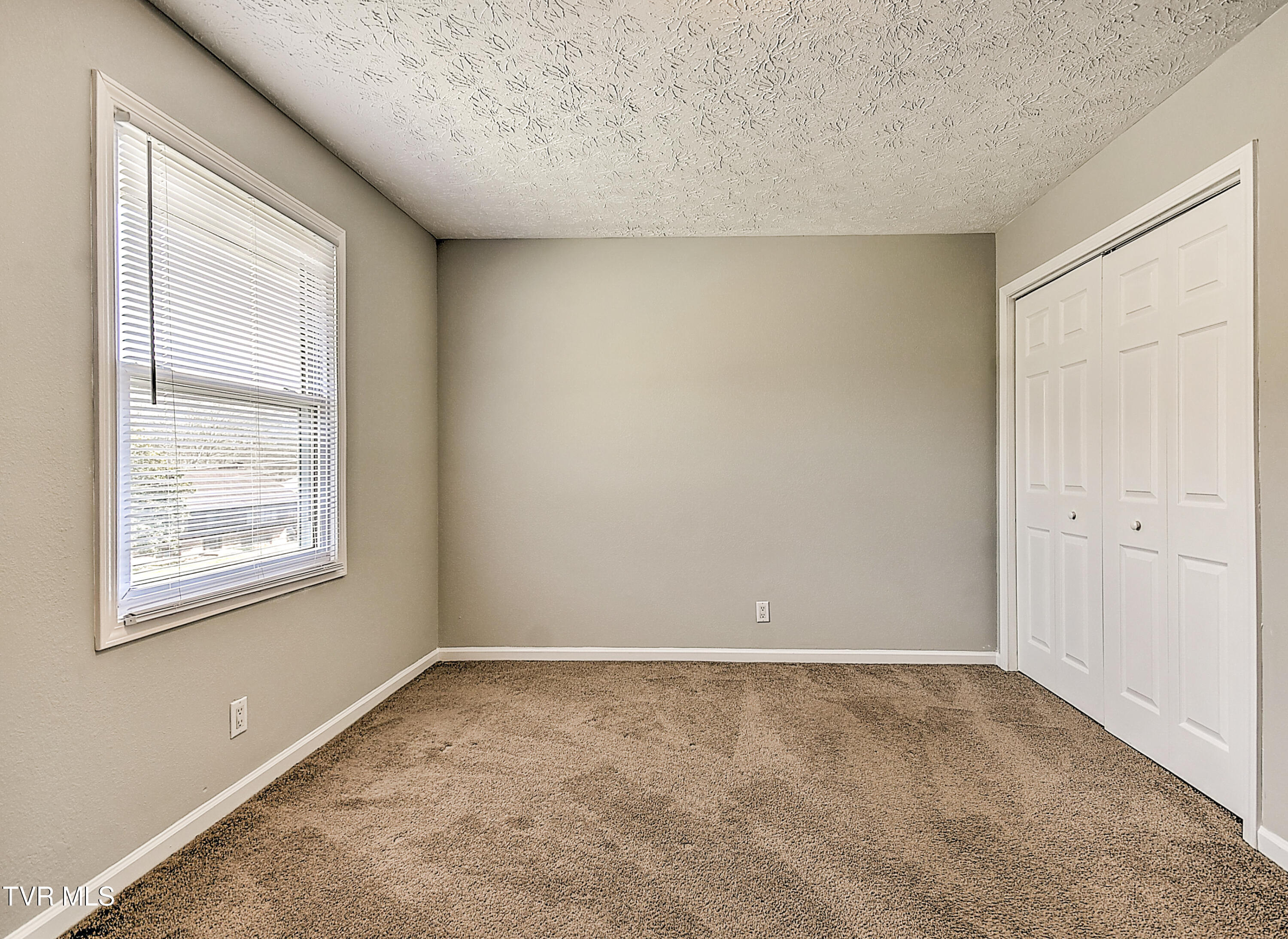 2109 Pinebrook Drive Property Photo 25