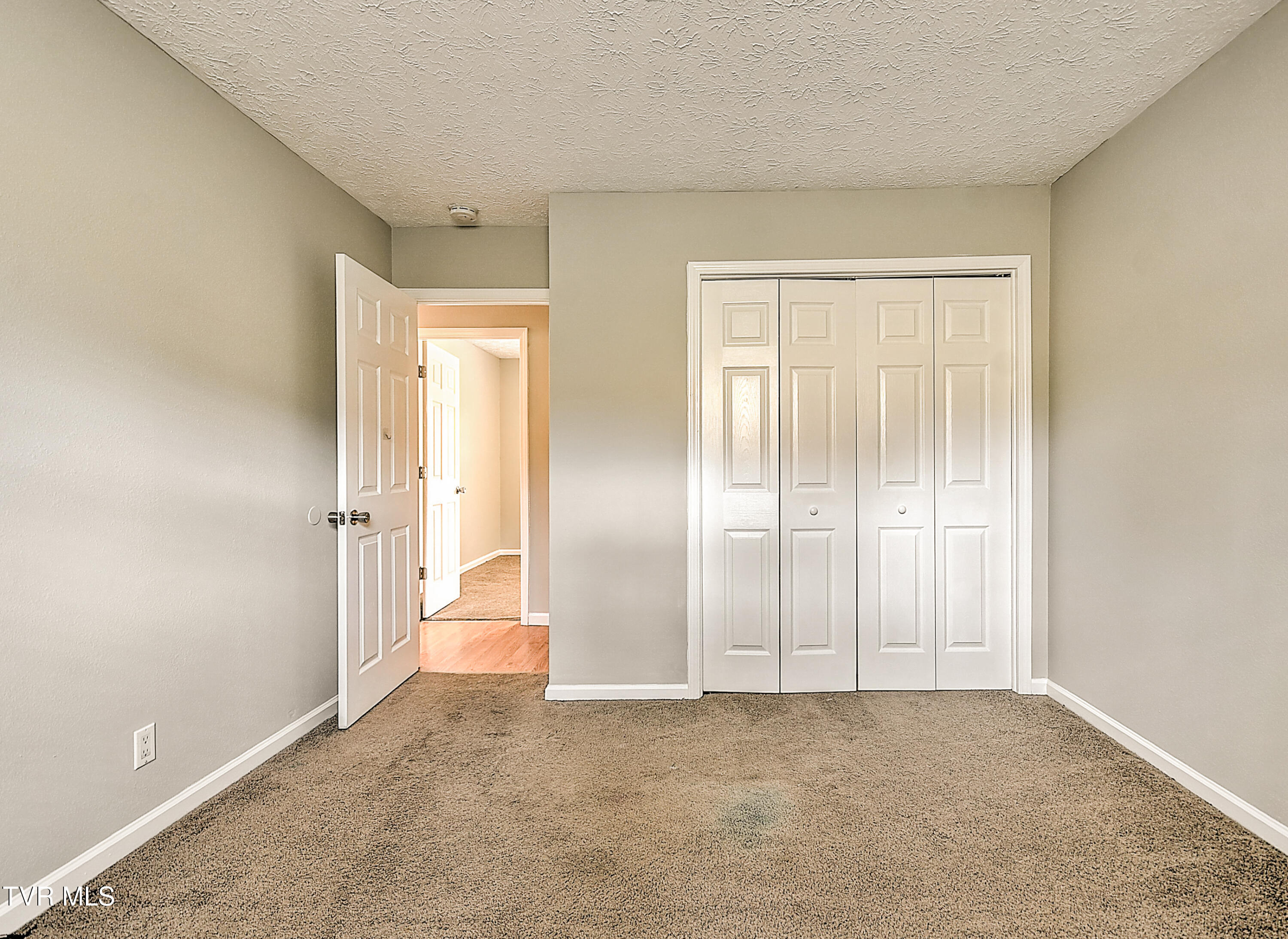 2109 Pinebrook Drive Property Photo 29
