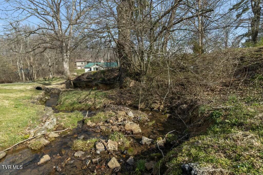 113 Ensor Nidiffer Road Property Photo 2