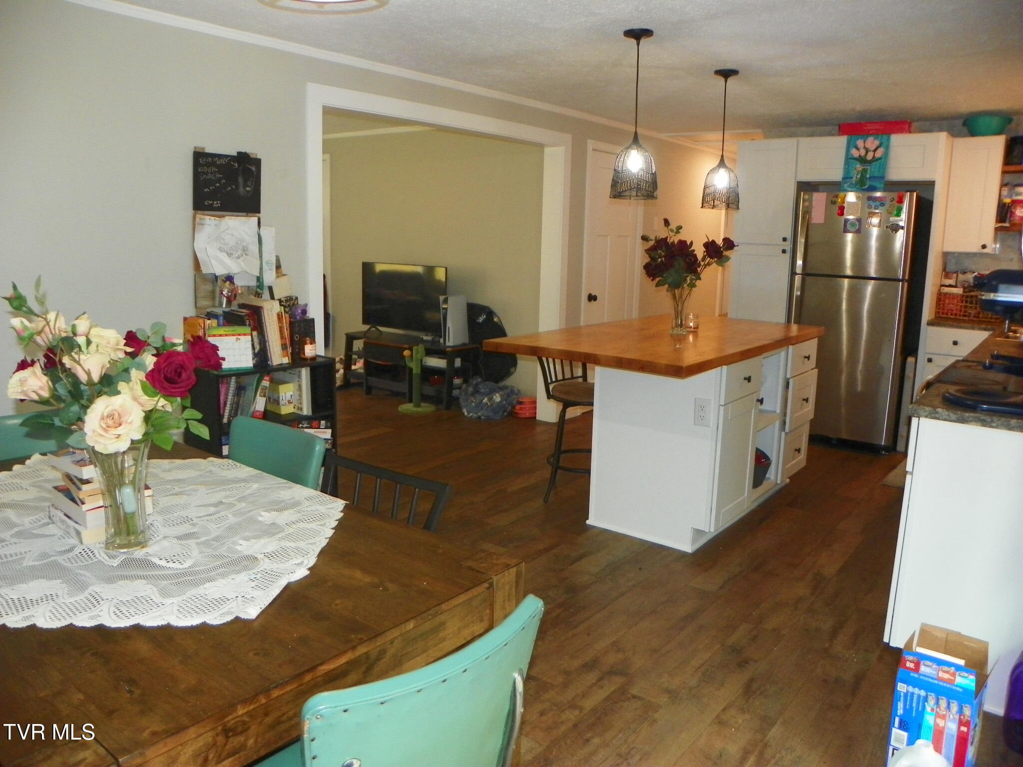 464 Pugh Mountain Rd Road Property Photo 9