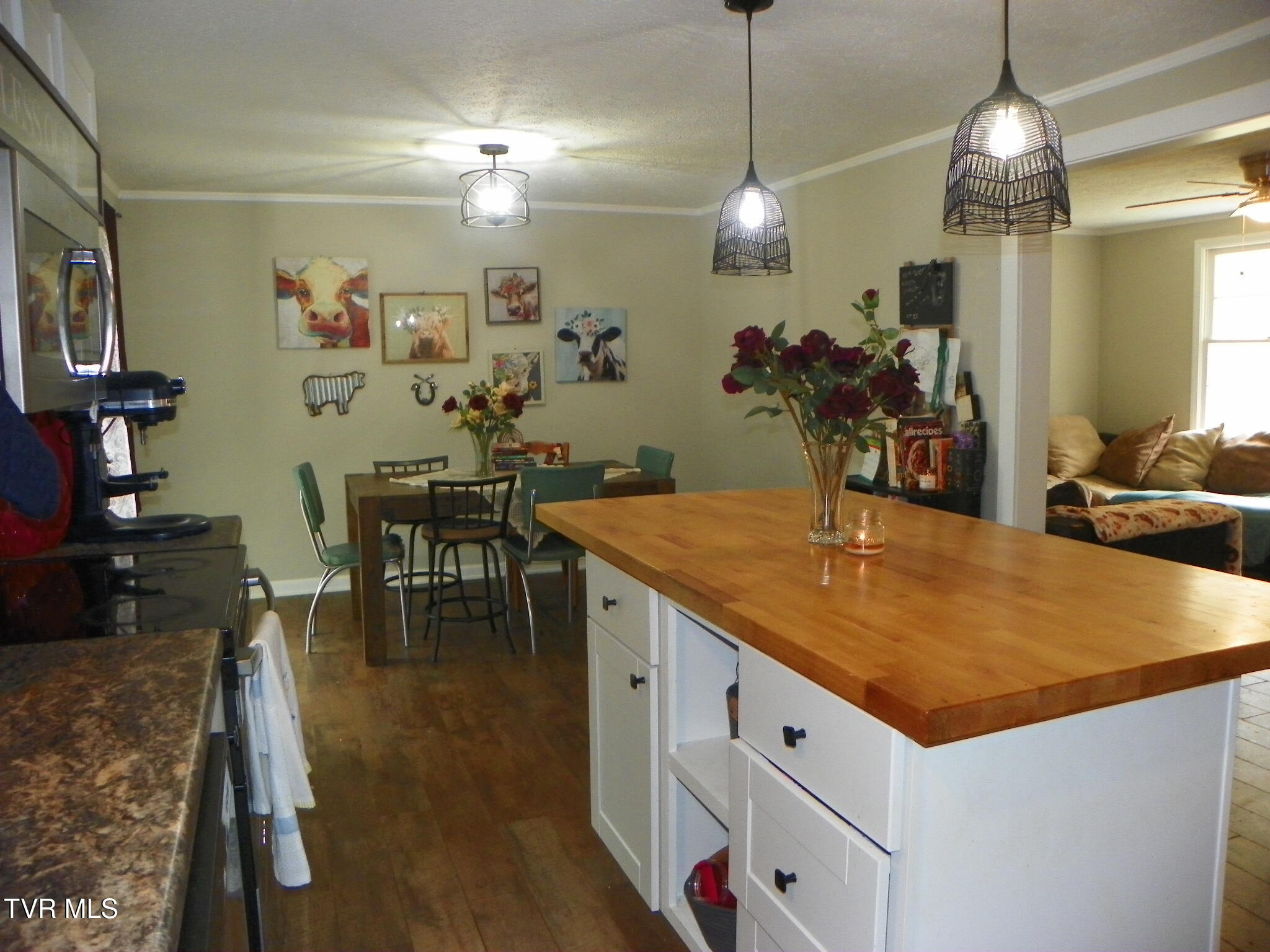 464 Pugh Mountain Rd Road Property Photo 11