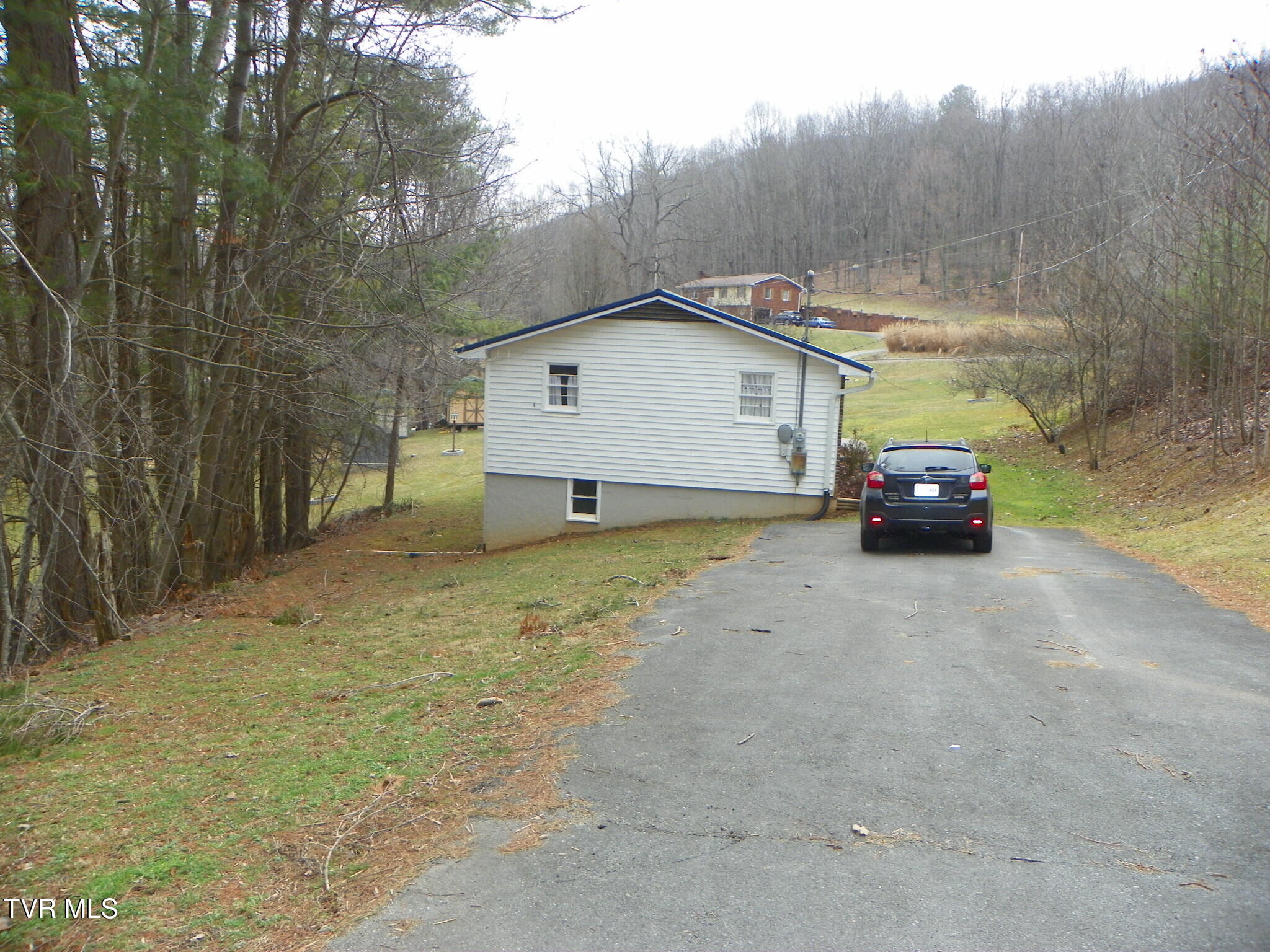464 Pugh Mountain Rd Road Property Photo 32