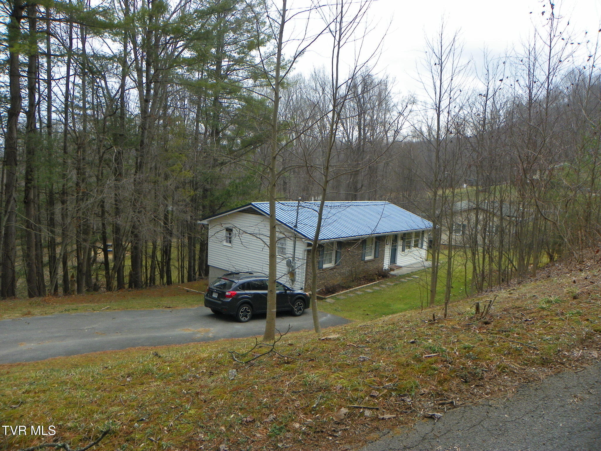 464 Pugh Mountain Rd Road Property Photo 36