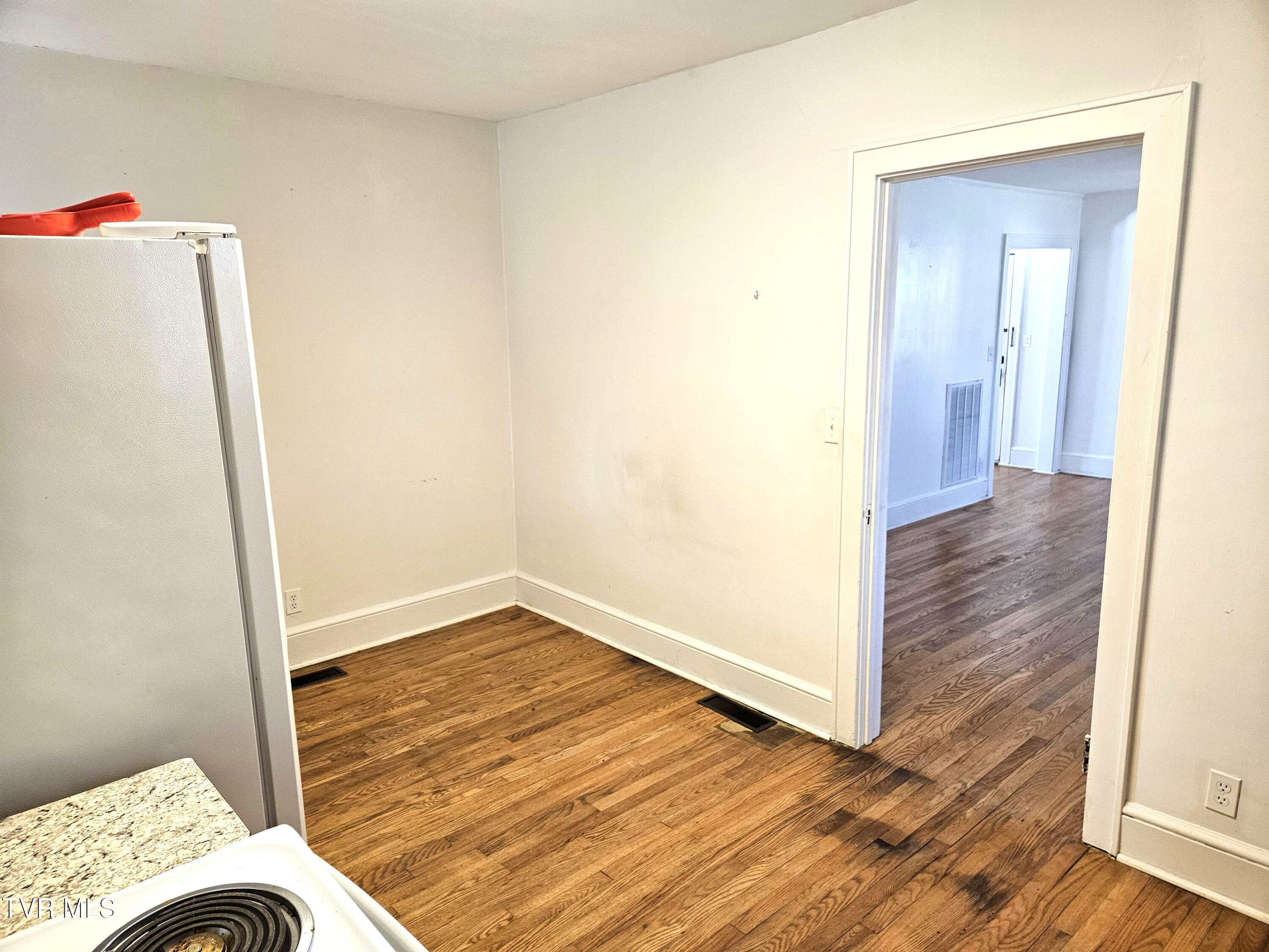 220 Circle Drive Property Photo 18