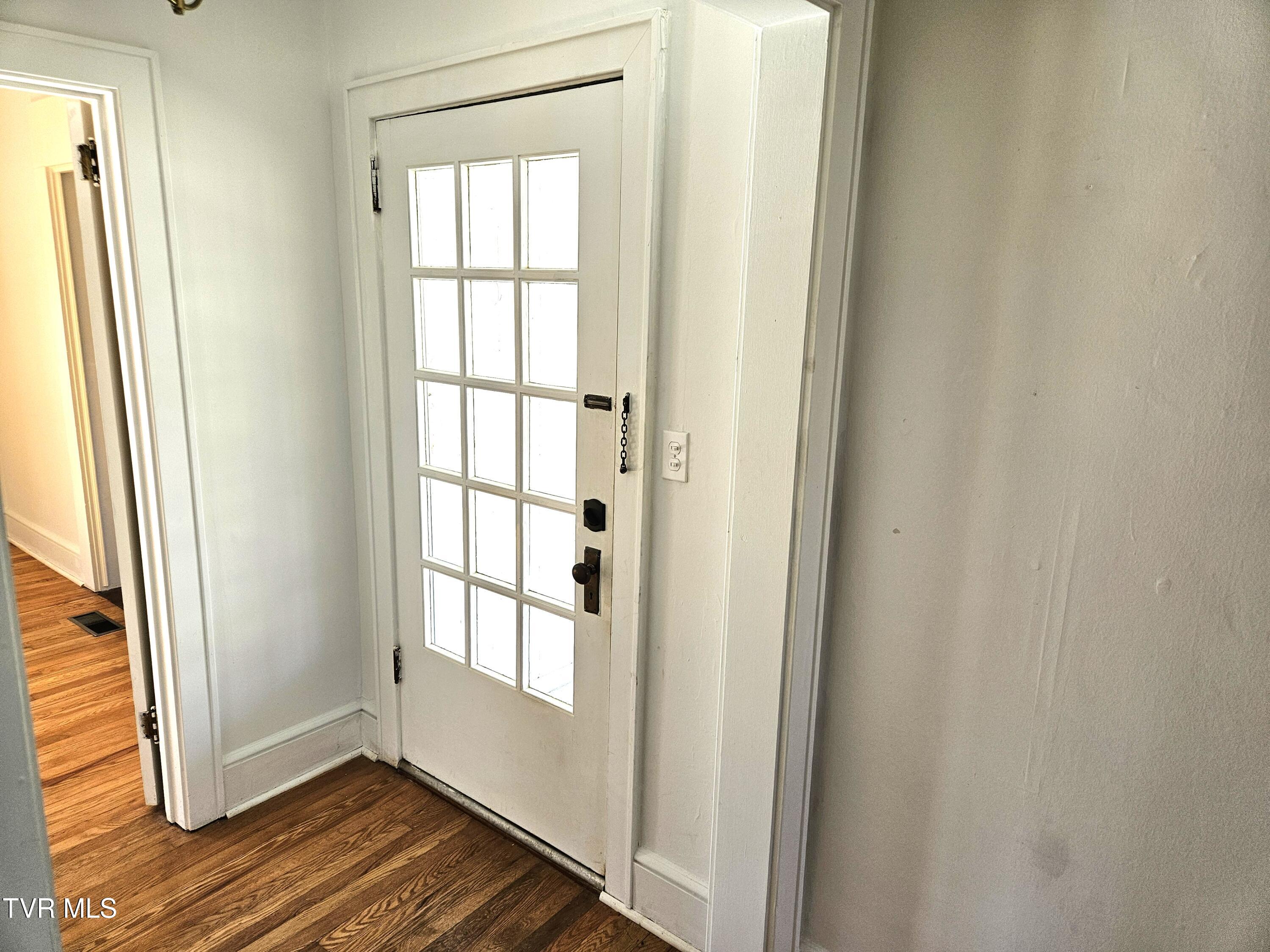 220 Circle Drive Property Photo 35