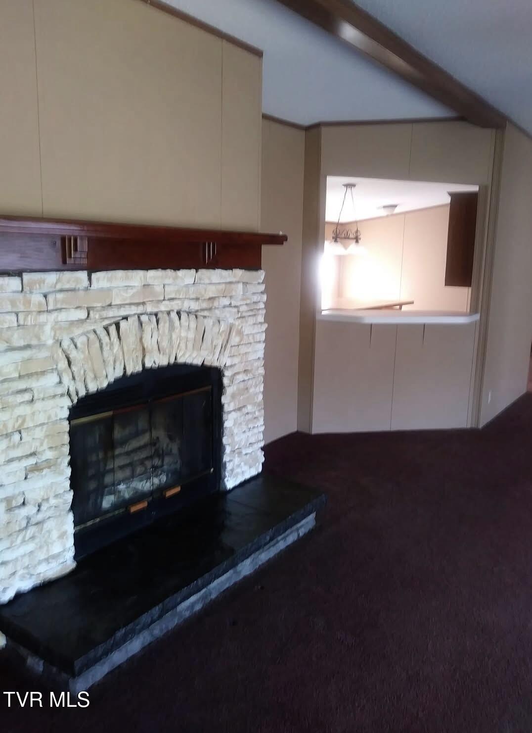 9823 Hollyfield Road Property Photo 19