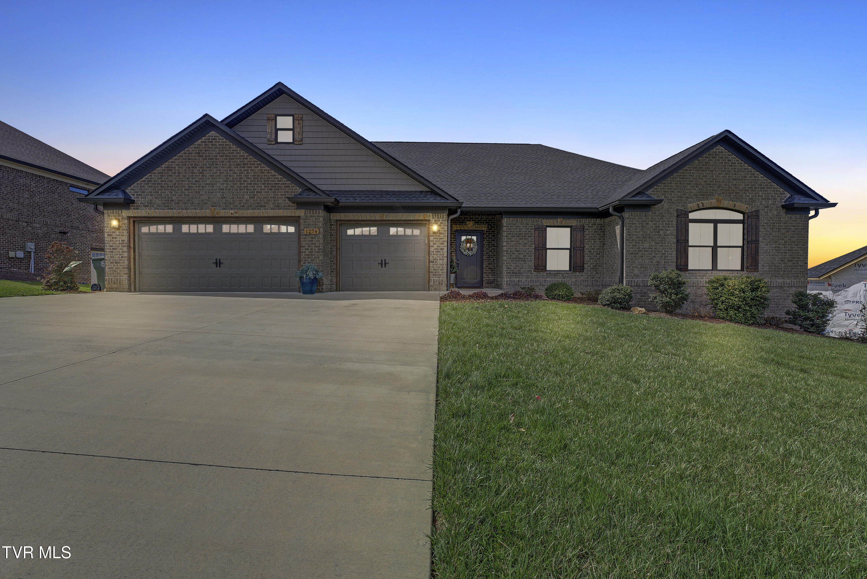 1274 Panoramic Vista Property Photo