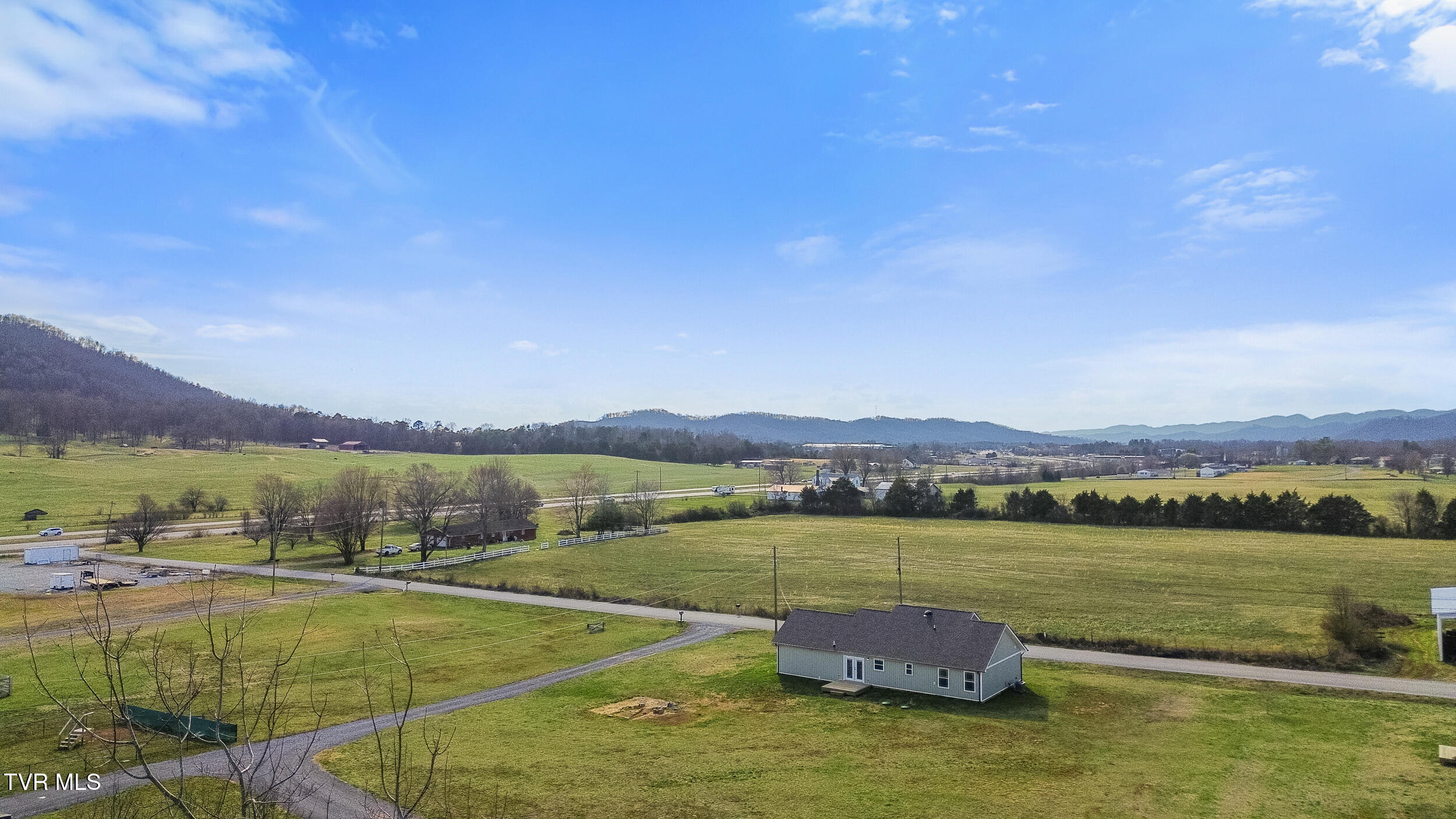 142 Owens Road Property Photo 7