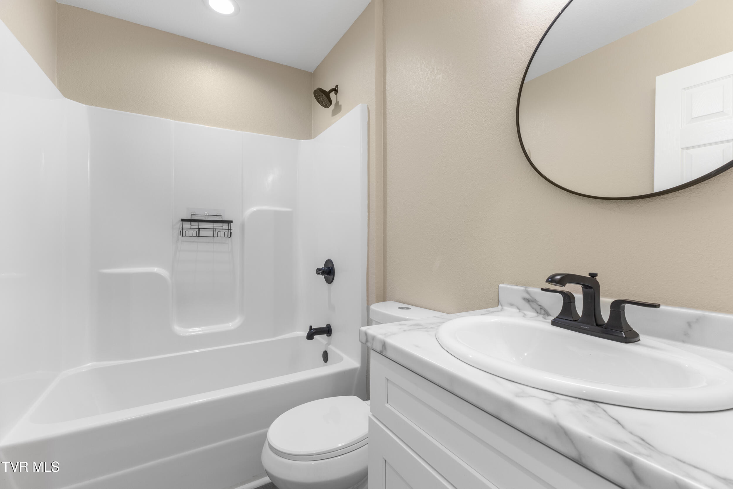 142 Owens Road Property Photo 17