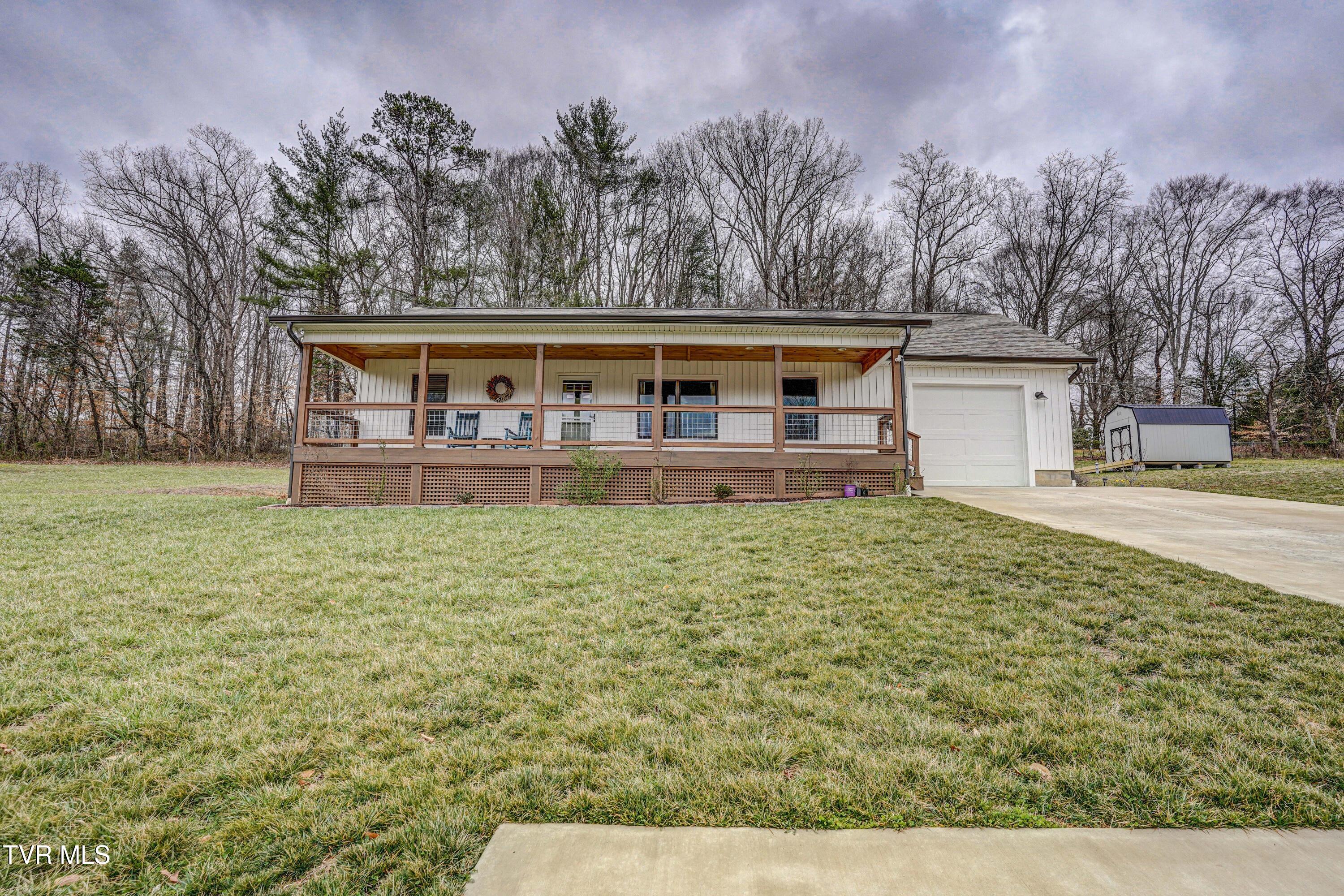 1520 Silver Grove Road Property Photo 1