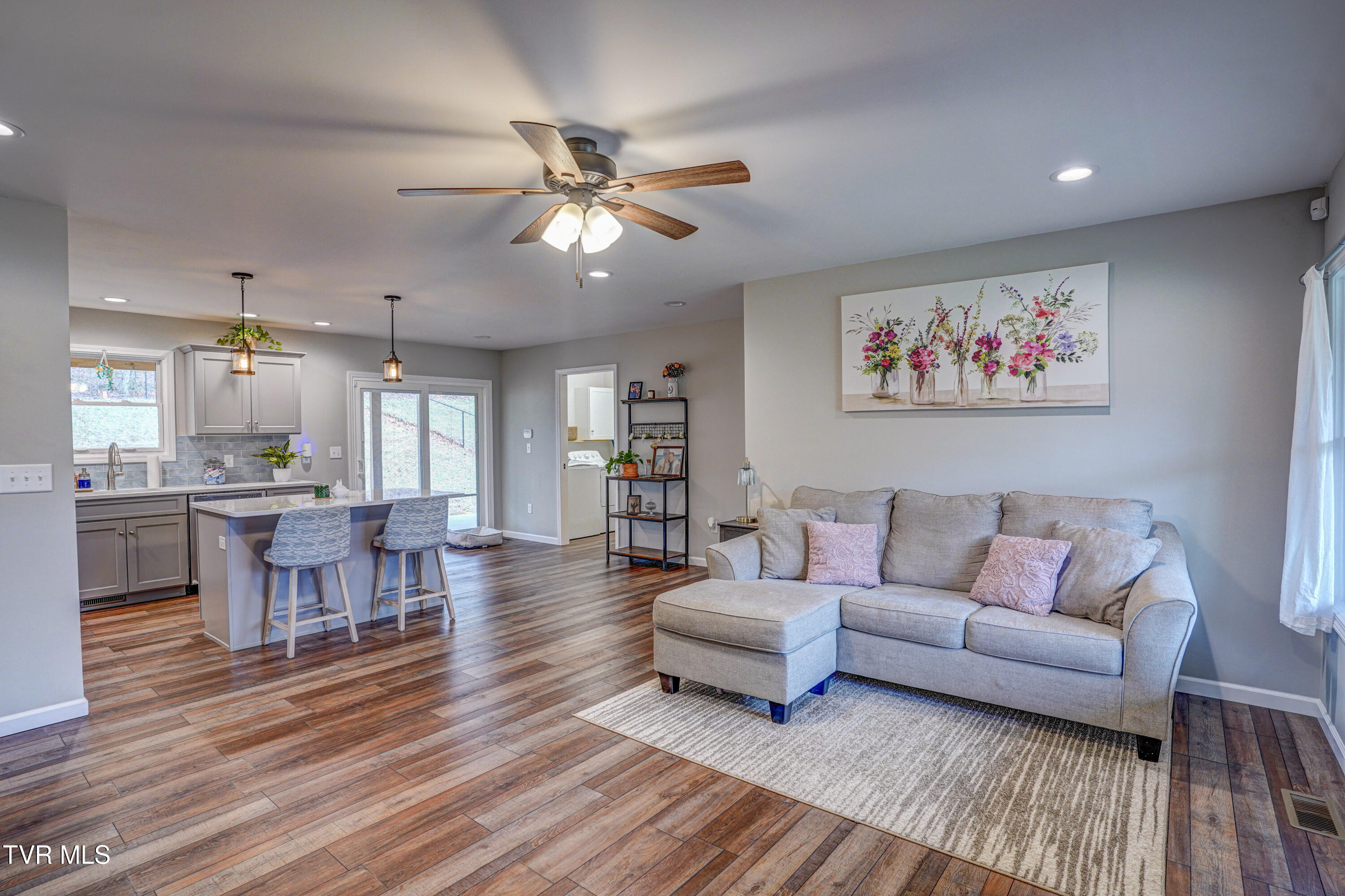 1520 Silver Grove Road Property Photo 4