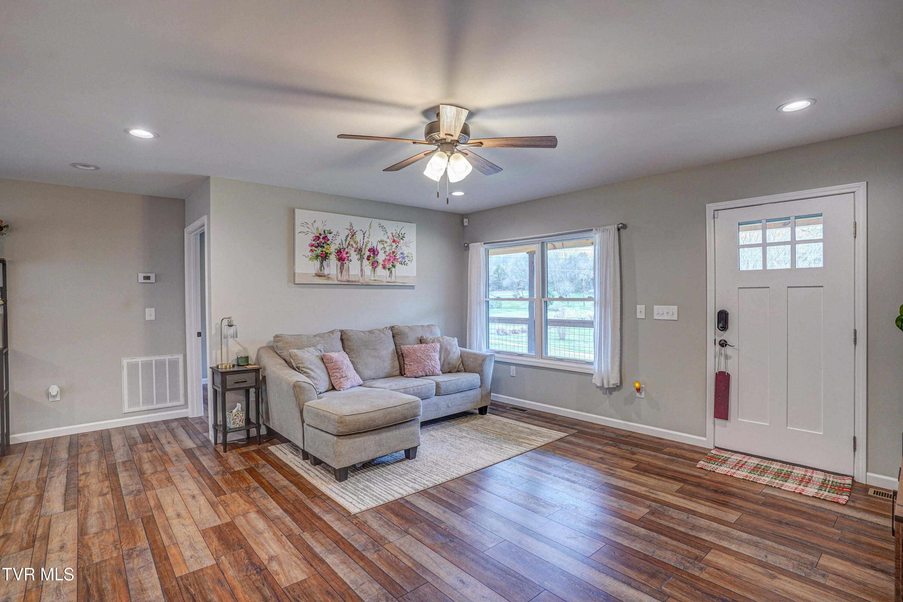 1520 Silver Grove Road Property Photo 7