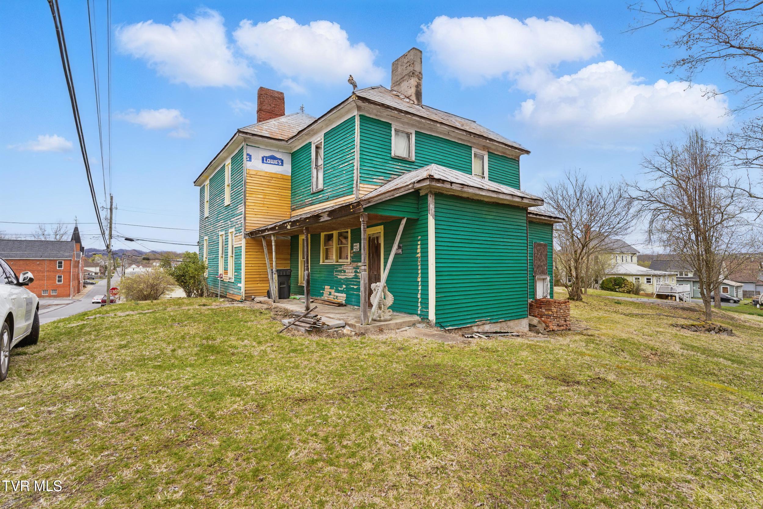 1030 Hill Street Property Photo 24