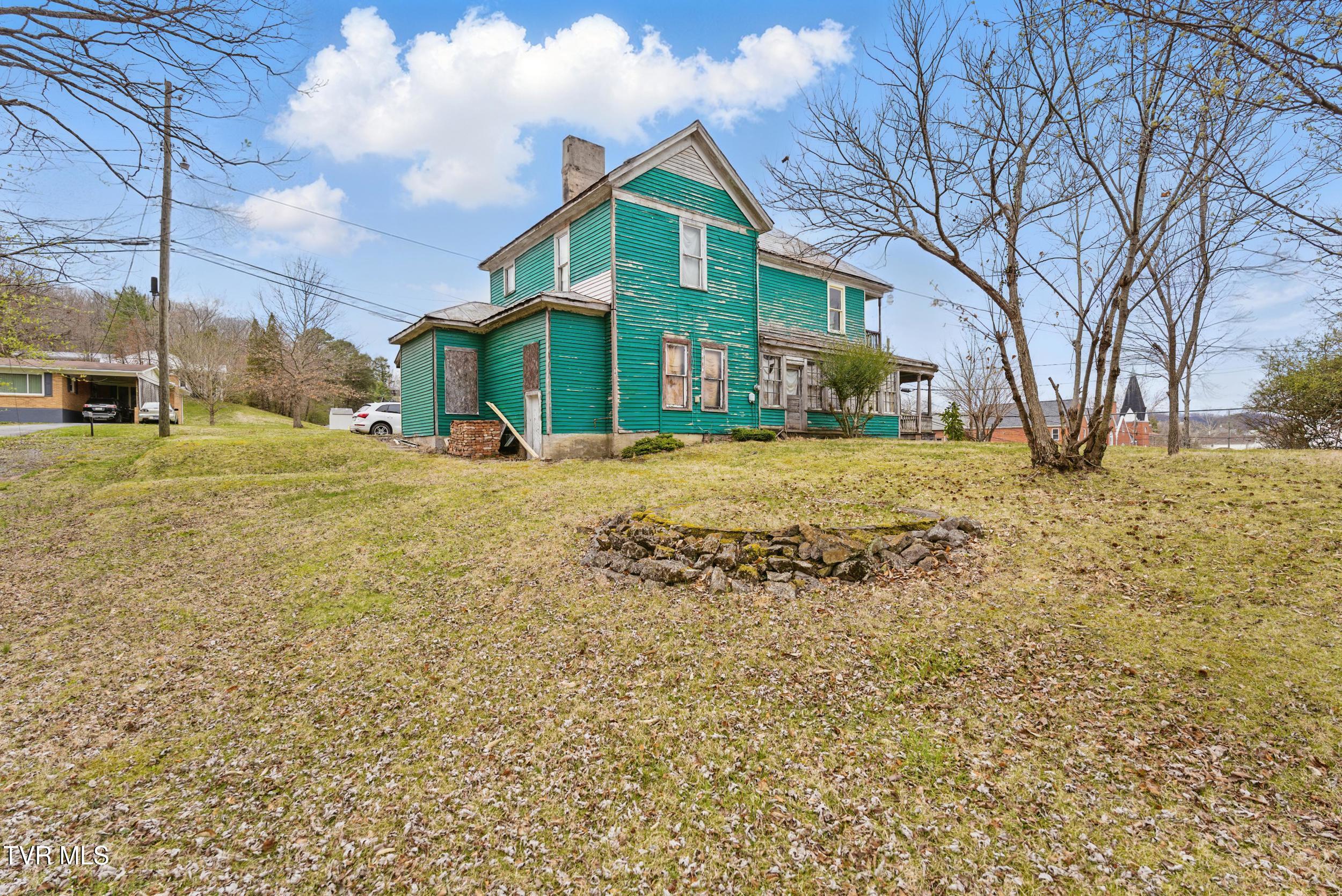 1030 Hill Street Property Photo 25