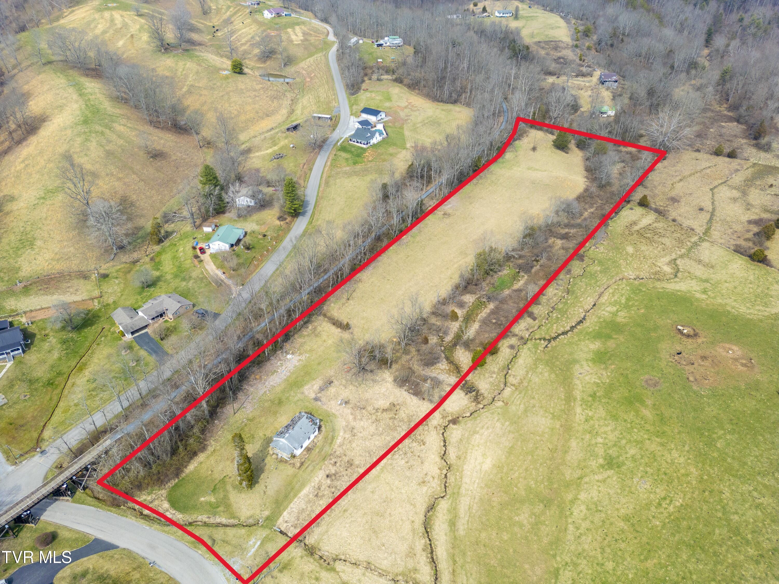 18299 Benhams Road Property Photo