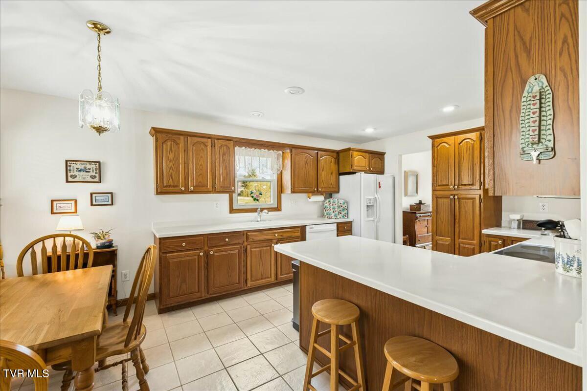 1712 Cooks Valley Road Property Photo 9