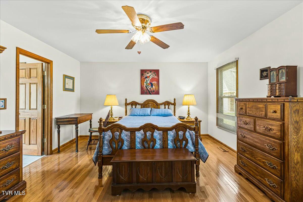 1712 Cooks Valley Road Property Photo 23