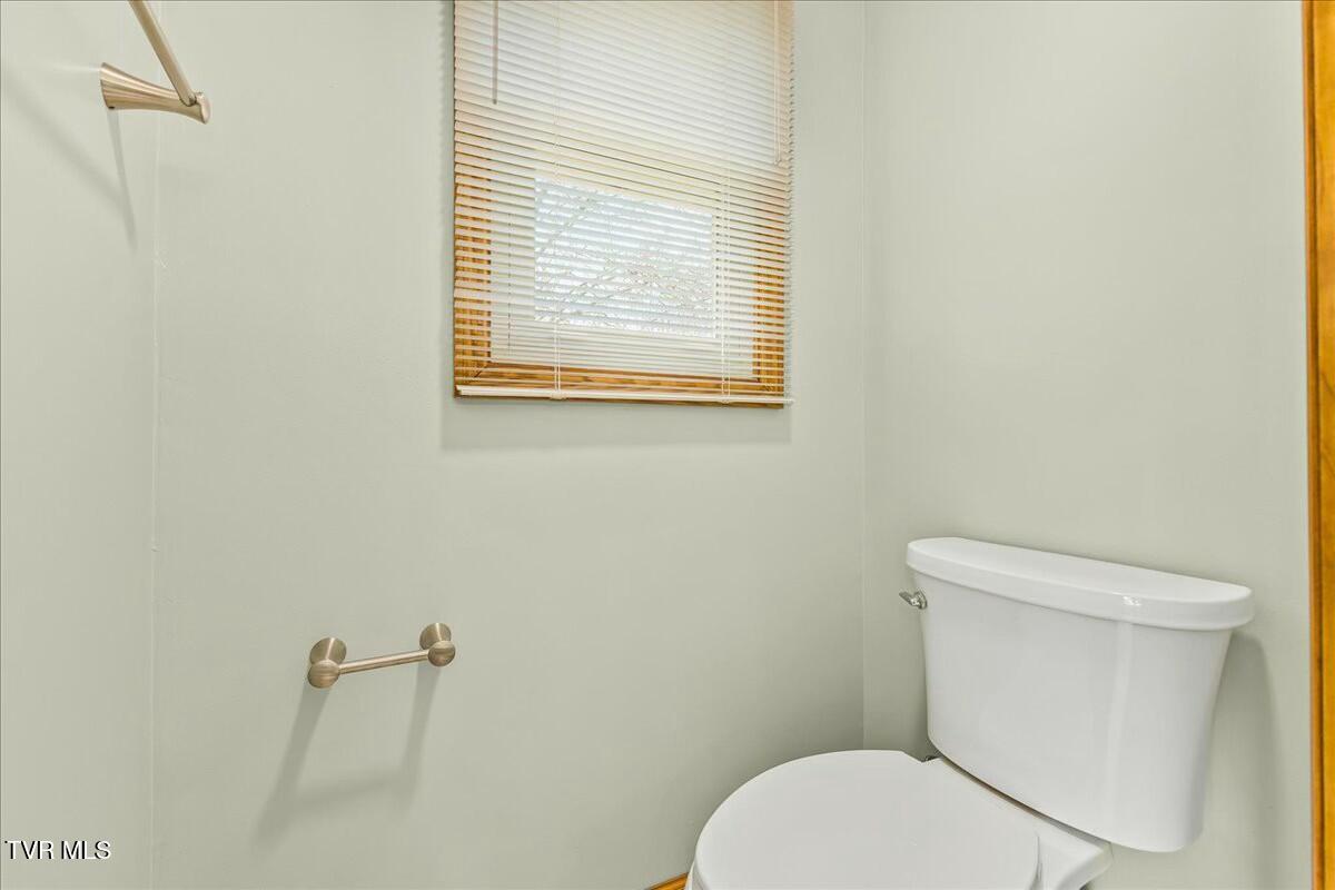 1712 Cooks Valley Road Property Photo 29